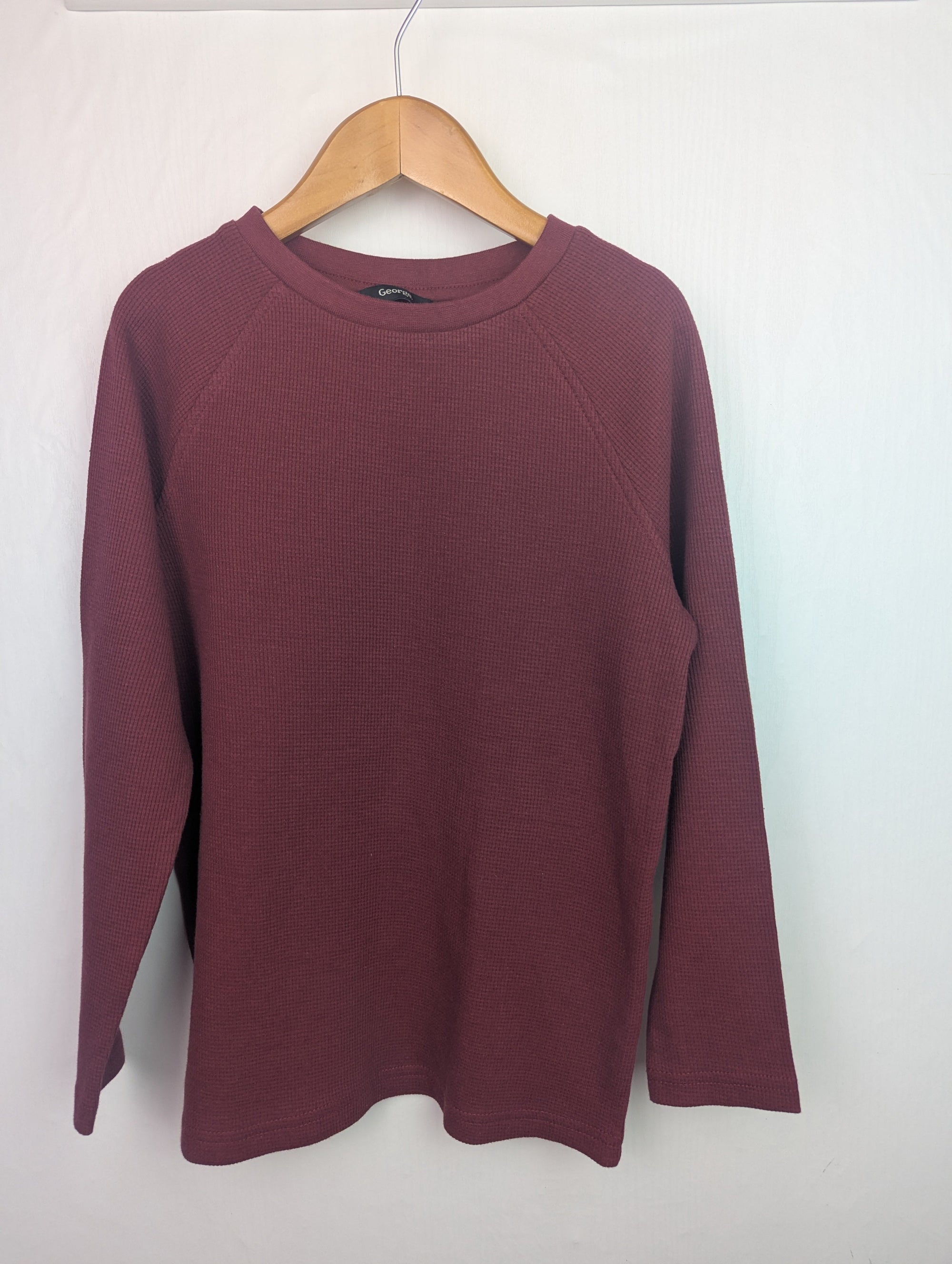 George Burgundy Waffle Top - Boys 7 - 8 Years - Little Ones Preloved. Second Hand Children's & Preloved Baby, Kids, Girls & Boys Clothes. UK online
