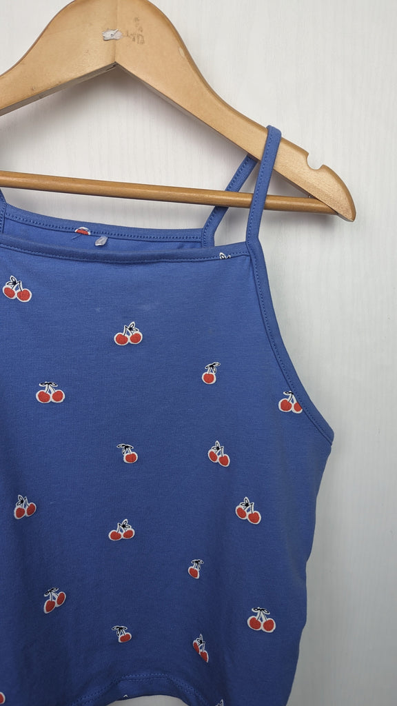 George Cherry Crop Top 10-11 Years George Used, Preloved, Preworn & Second Hand Baby, Kids & Children's Clothing UK Online. Cheap affordable. Brands including Next, Joules, Nutmeg Morrisons, TU, F&F, H&M.