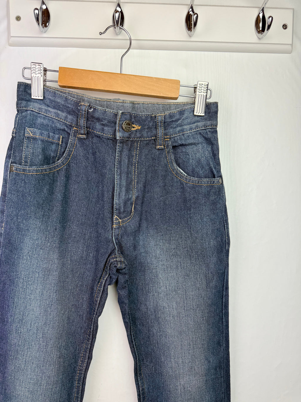 George Dark Denim Jeans - Boys 8 - 9 Years - Little Ones Preloved. Second Hand Children's & Preloved Baby, Kids, Girls & Boys Clothes. UK online