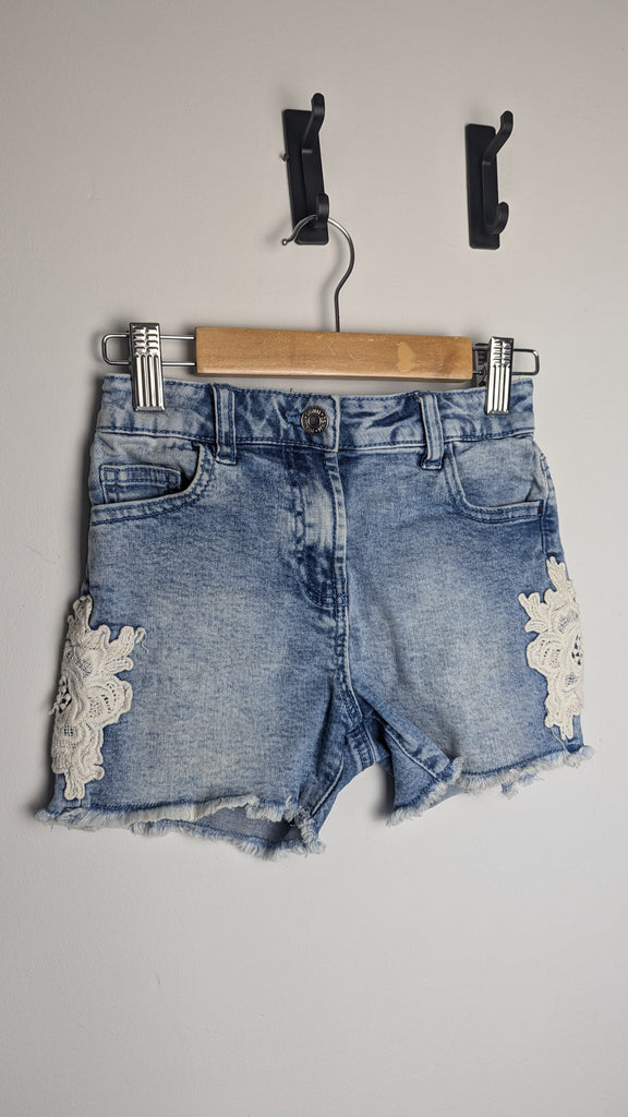 George Denim & Floral Lace Shorts - Girls 7-8 Years Little Ones Preloved Used, Preloved, Preworn & Second Hand Baby, Kids & Children's Clothing UK Online. Cheap affordable. Brands including Next, Joules, Nutmeg Morrisons, TU, F&F, H&M.