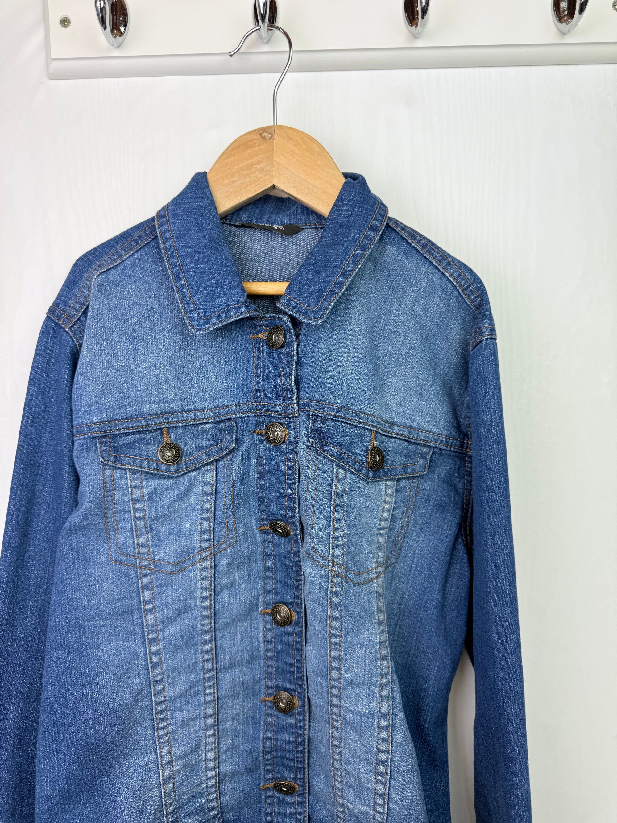 George Denim Jacket - Unisex 13 - 14 Years - Little Ones Preloved. Second Hand Children's & Preloved Baby, Kids, Girls & Boys Clothes. UK online