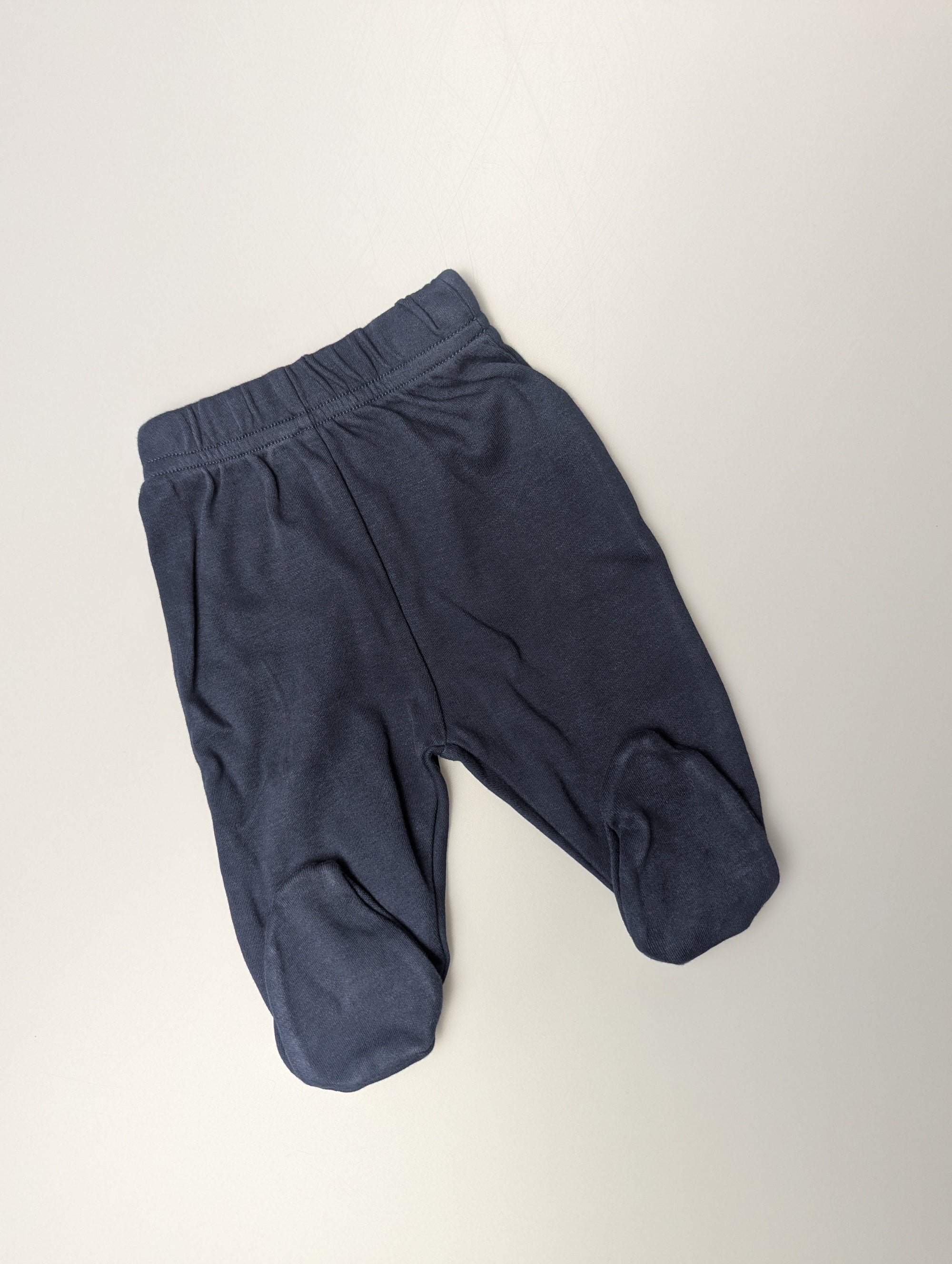 George Disney Footed Leggings - Boys 0 - 3 Months - Little Ones Preloved. Second Hand Children's & Preloved Baby, Kids, Girls & Boys Clothes. UK online