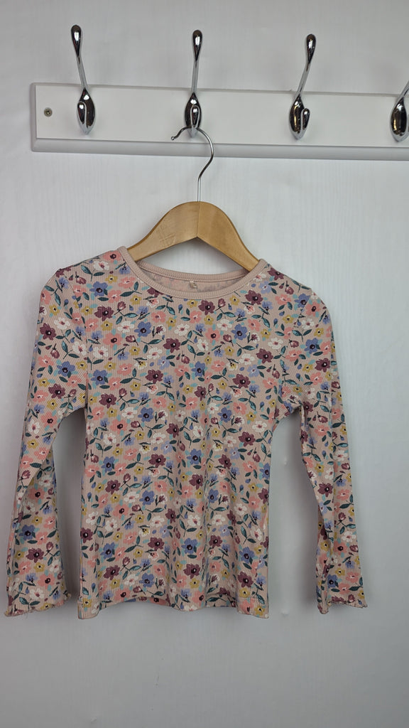 George Floral Ribbed Top - Girls 3-4 Years Little Ones Preloved Used, Preloved, Preworn & Second Hand Baby, Kids & Children's Clothing UK Online. Cheap affordable. Brands including Next, Joules, Nutmeg Morrisons, TU, F&F, H&M.