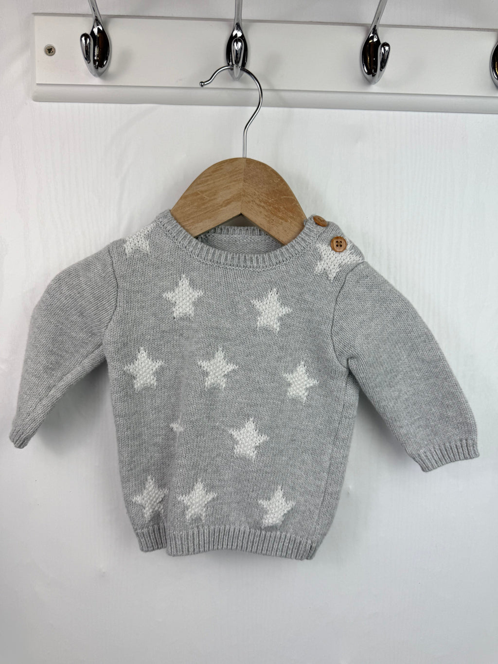 George Grey Star Jumper - Boys Newborn - Little Ones Preloved. Second Hand Children's & Preloved Baby, Kids, Girls & Boys Clothes. UK online