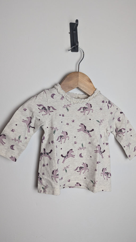 George Grey Unicorn Long Sleeve Top - Girls 0-3 Months Little Ones Preloved Used, Preloved, Preworn Baby, Girls & Boys Clothes. Kids & Children's second hand Clothing UK Online. Cheap affordable. Brands including Next, Joules, Nutmeg Morrisons, TU, F&F, H&M.