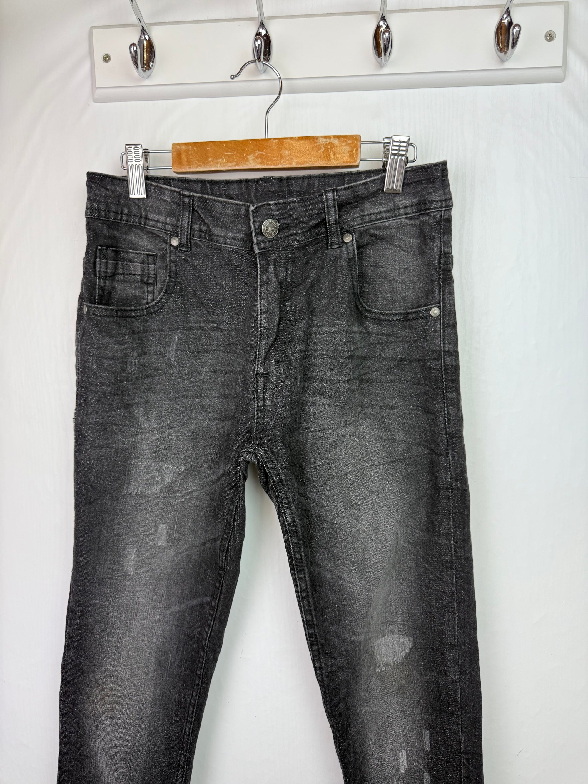 George Grey/Black Ripped Denim Jeans - Boys 11 - 12 Years - Little Ones Preloved. Second Hand Children's & Preloved Baby, Kids, Girls & Boys Clothes. UK online