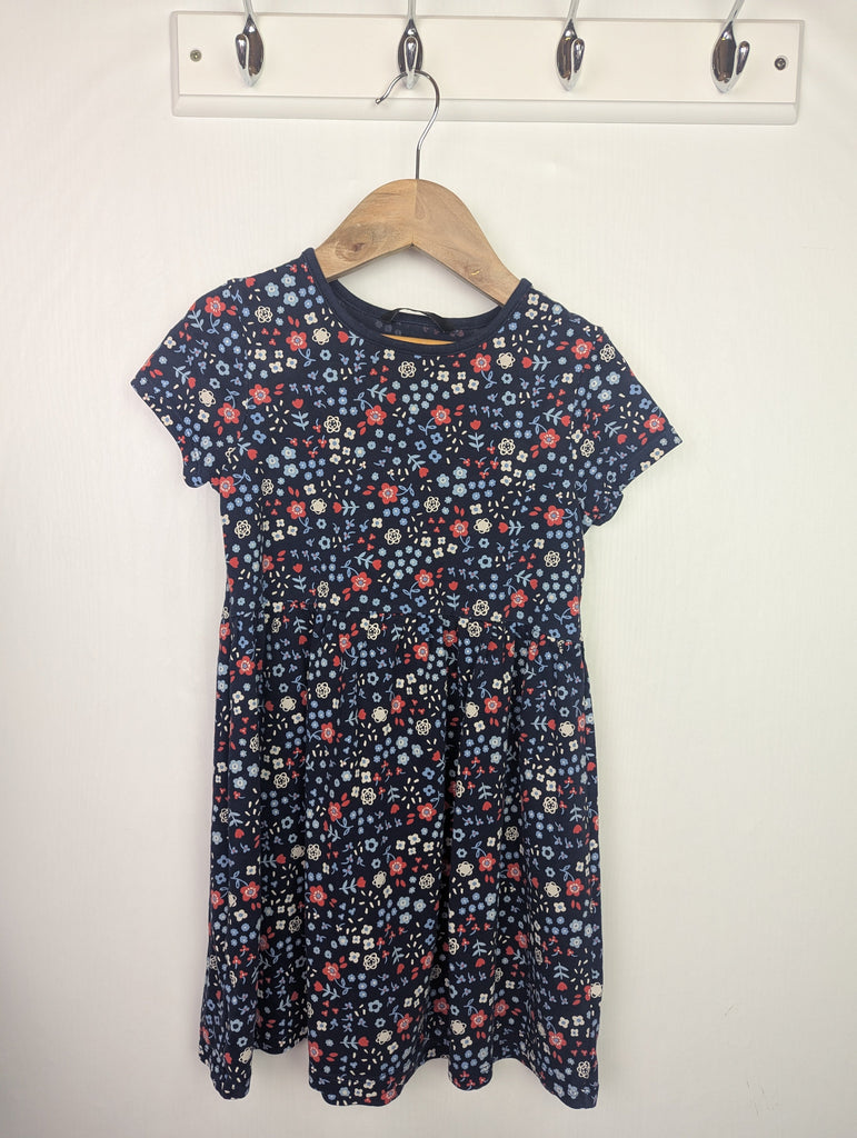 George Navy Floral Dress - Girls 5-6 Years Little Ones Preloved Used, Preloved, Preworn Baby, Girls & Boys Clothes. Kids & Children's second hand Clothing UK Online. Cheap affordable. Brands including Next, Joules, Nutmeg Morrisons, TU, F&F, H&M.