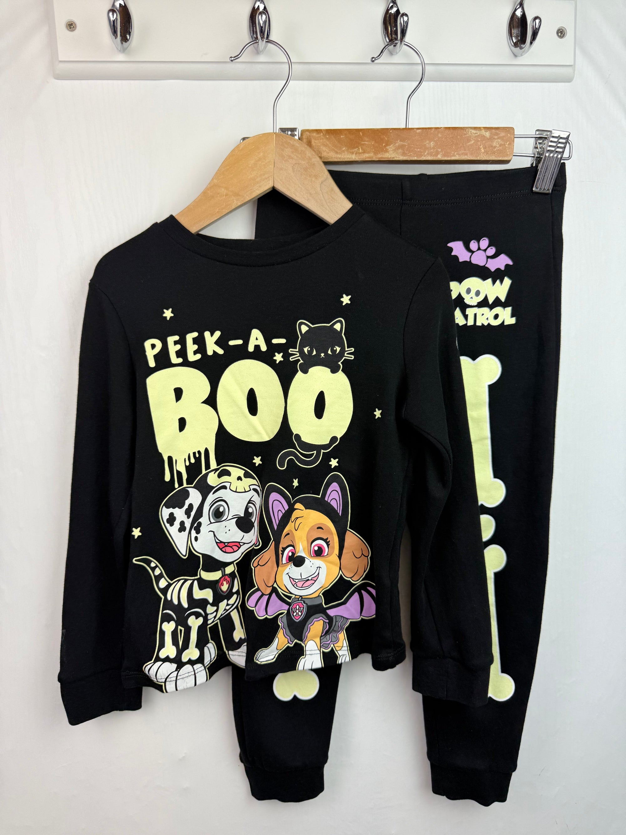 George Paw Patrol Halloween Outfit - Unisex 3 - 4 Years - Little Ones Preloved. Second Hand Children's & Preloved Baby, Kids, Girls & Boys Clothes. UK online