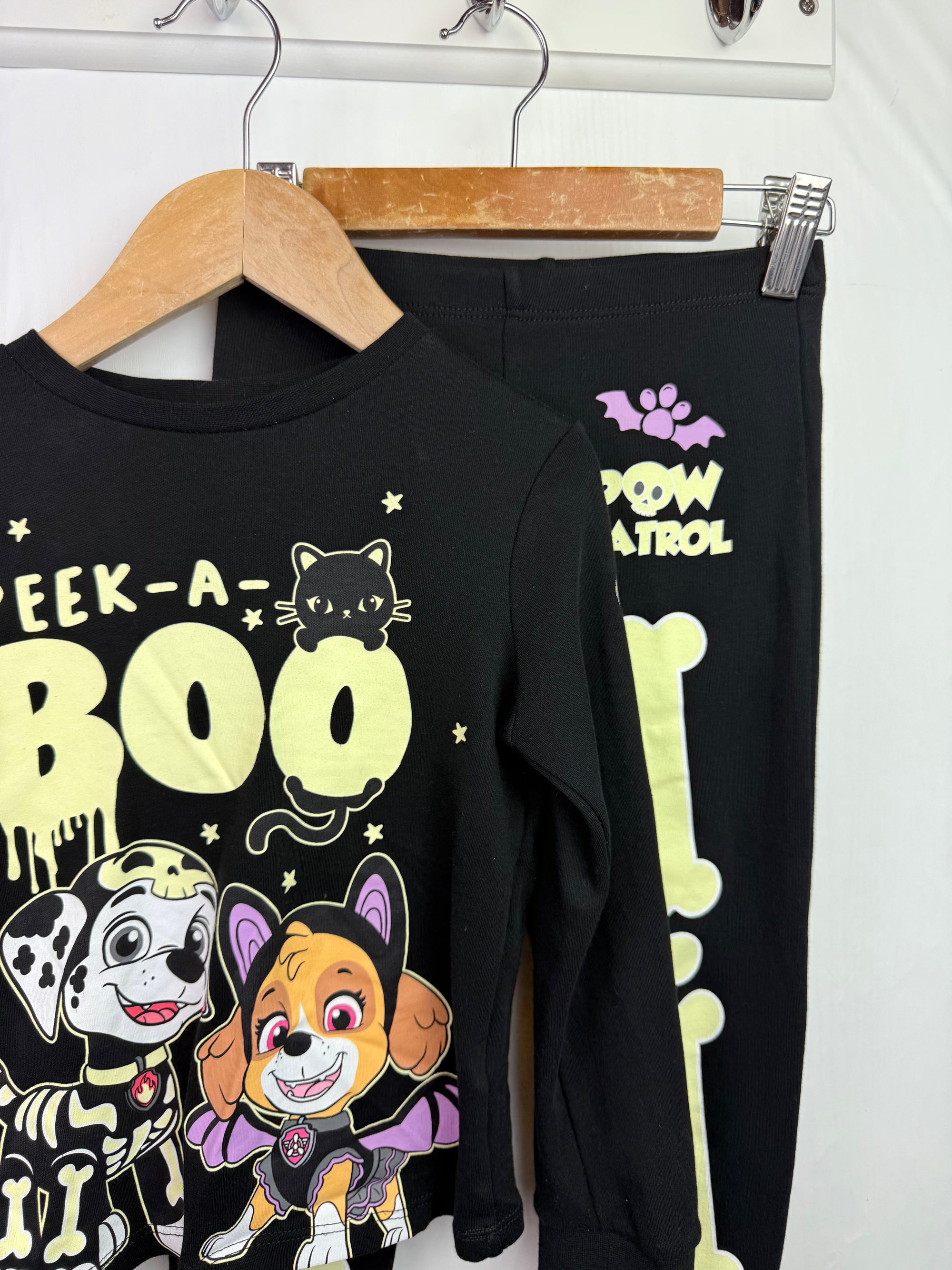George Paw Patrol Halloween Outfit - Unisex 3 - 4 Years - Little Ones Preloved. Second Hand Children's & Preloved Baby, Kids, Girls & Boys Clothes. UK online