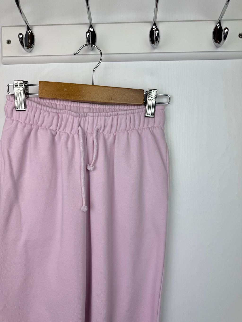 George Pink Jogging Bottoms - Girls 6 - 7 Years - Little Ones Preloved. Second Hand Children's & Preloved Baby, Kids, Girls & Boys Clothes. UK online