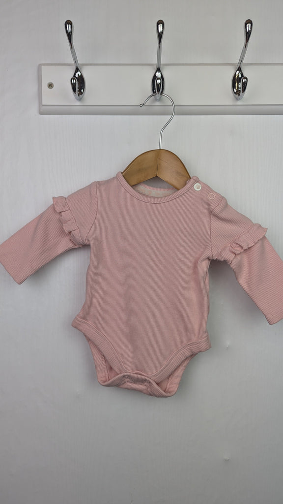 George Pink Ribbed Bodysuit - Girls 0-3 Months Little Ones Preloved Used, Preloved, Preworn & Second Hand Baby, Kids & Children's Clothing UK Online. Cheap affordable. Brands including Next, Joules, Nutmeg Morrisons, TU, F&F, H&M.