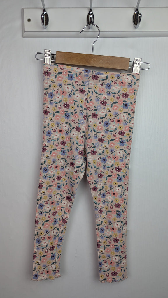 George Pink Ribbed Floral Leggings - Girls 3-4 Years Little Ones Preloved Used, Preloved, Preworn & Second Hand Baby, Kids & Children's Clothing UK Online. Cheap affordable. Brands including Next, Joules, Nutmeg Morrisons, TU, F&F, H&M.