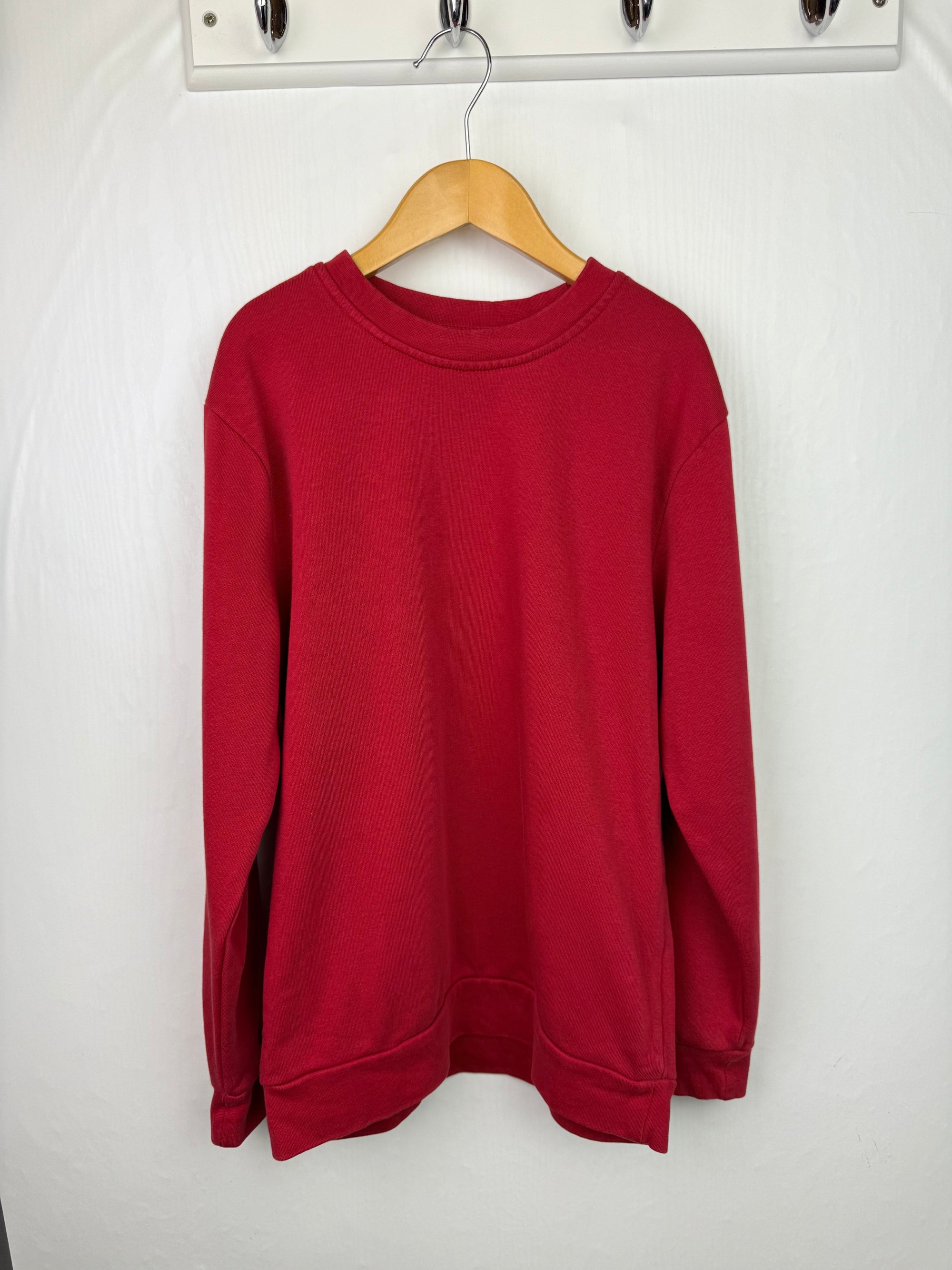 George Red School Sweater - Unisex 9 - 10 Years - Little Ones Preloved. Second Hand Children's & Preloved Baby, Kids, Girls & Boys Clothes. UK online