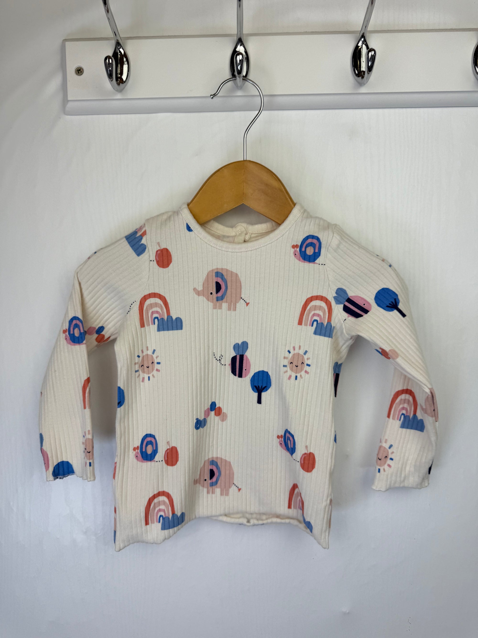George Ribbed Long Sleeve Top - Girls 9 - 12 Months - Little Ones Preloved. Second Hand Children's & Preloved Baby, Kids, Girls & Boys Clothes. UK online