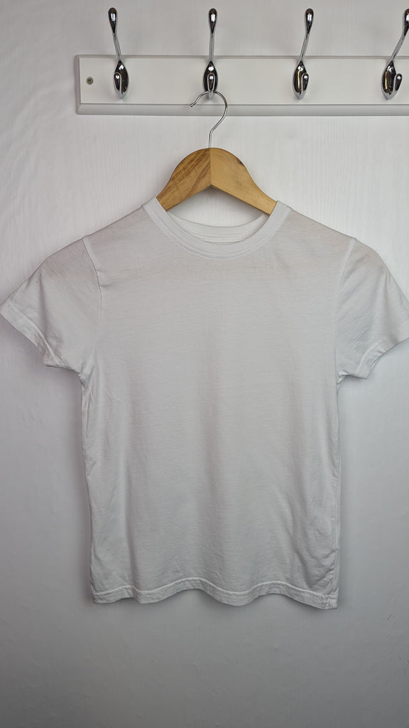 George White Short Sleeve Top - Boys 8-9 Years Little Ones Preloved Used, Preloved, Preworn & Second Hand Baby, Kids & Children's Clothing UK Online. Cheap affordable. Brands including Next, Joules, Nutmeg Morrisons, TU, F&F, H&M.