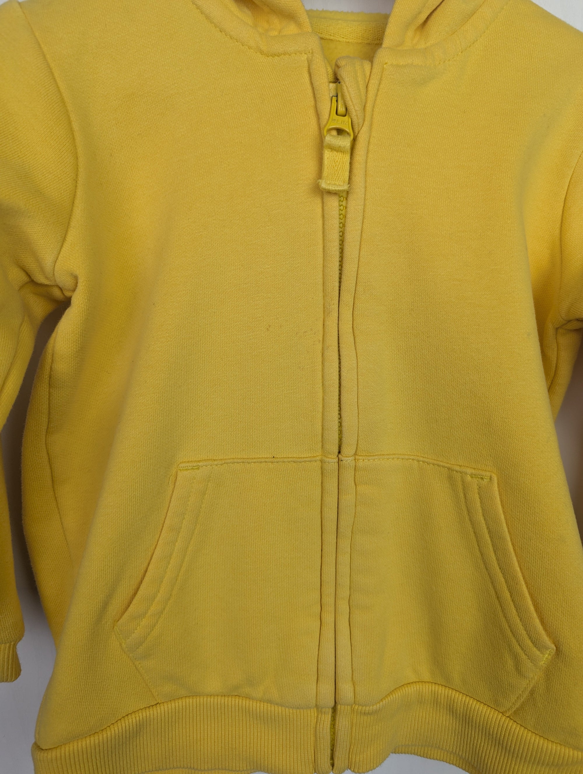 George Yellow Zip Hoodie - Boys 12 - 18 Months - Little Ones Preloved. Second Hand Children's & Preloved Baby, Kids, Girls & Boys Clothes. UK online