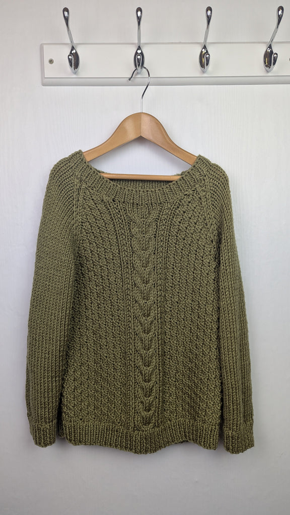 Hand Knitted Green Jumper - Unisex 6-8 Years Handmade Used, Preloved, Preworn & Second Hand Baby, Kids & Children's Clothing UK Online. Cheap affordable. Brands including Next, Joules, Nutmeg Morrisons, TU, F&F, H&M.