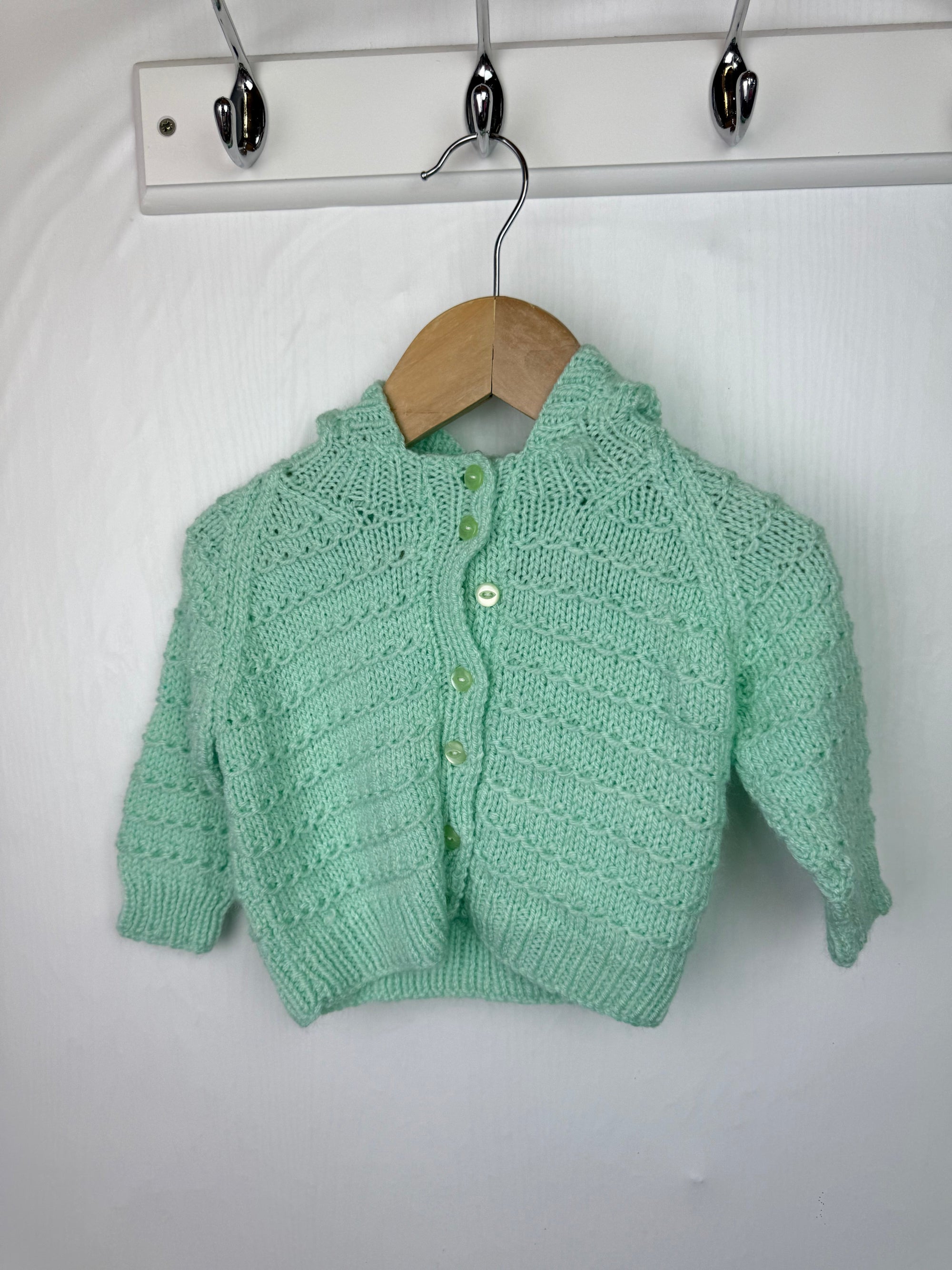 Handmade Knit Hooded Cardigan - Baby Unisex 0 - 3 Months - Little Ones Preloved. Second Hand Children's & Preloved Baby, Kids, Girls & Boys Clothes. UK online