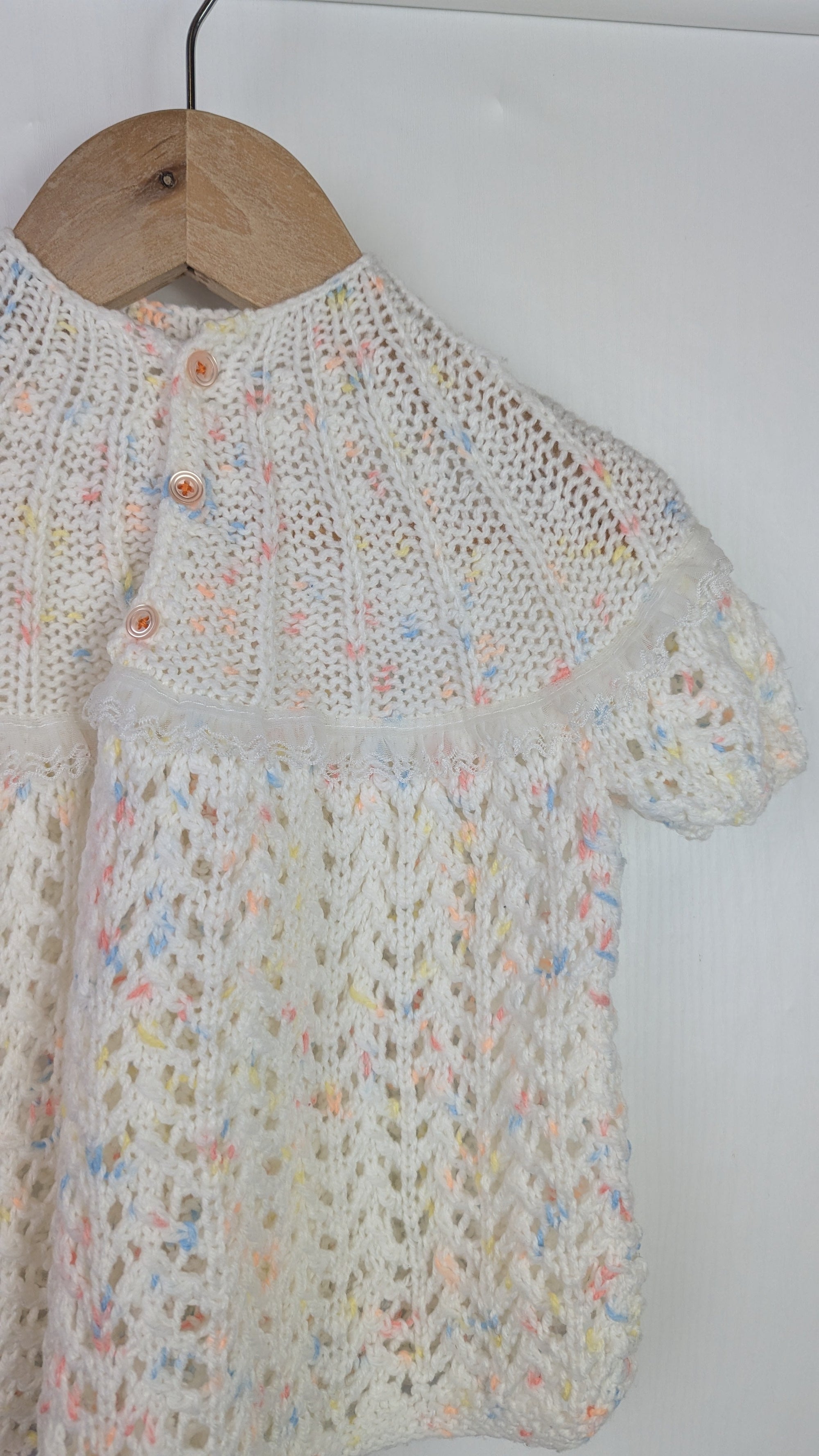 Handmade Speckled Knit Dress with Lace - Girls 0 - 6 Months - Little Ones Preloved. Second Hand Children's & Preloved Baby, Kids, Girls & Boys Clothes. UK online
