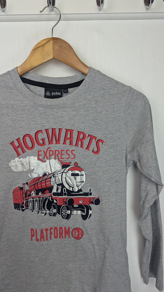 Harry Potter Howarts Express Long Sleeve Top - Unisex 11-12 Years Harry Potter Used, Preloved, Preworn & Second Hand Baby, Kids & Children's Clothing UK Online. Cheap affordable. Brands including Next, Joules, Nutmeg Morrisons, TU, F&F, H&M.