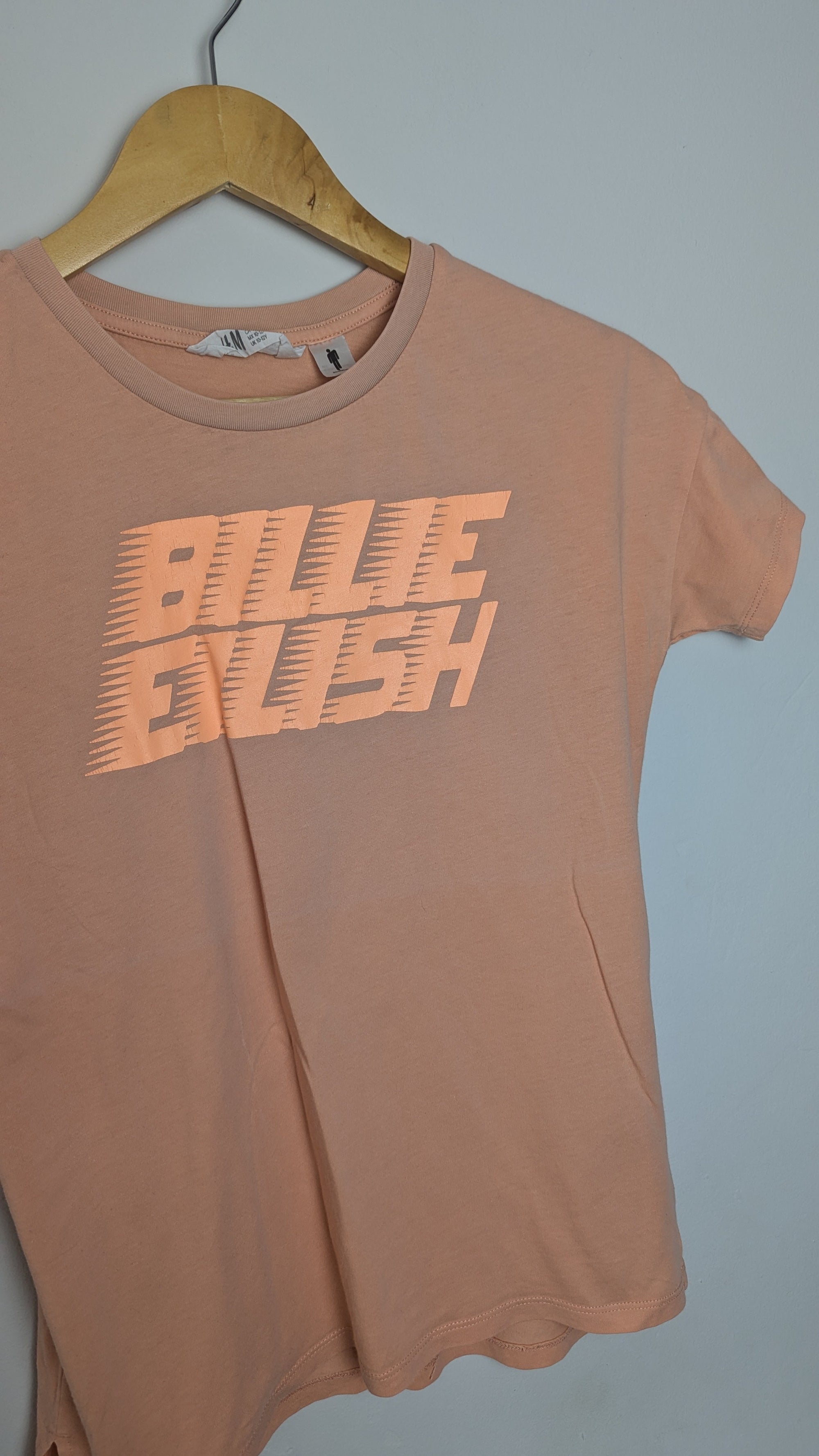 H&M Billie Eilish Top - Girls 10 - 12 Years - Little Ones Preloved. Second Hand Children's & Preloved Baby, Kids, Girls & Boys Clothes. UK online