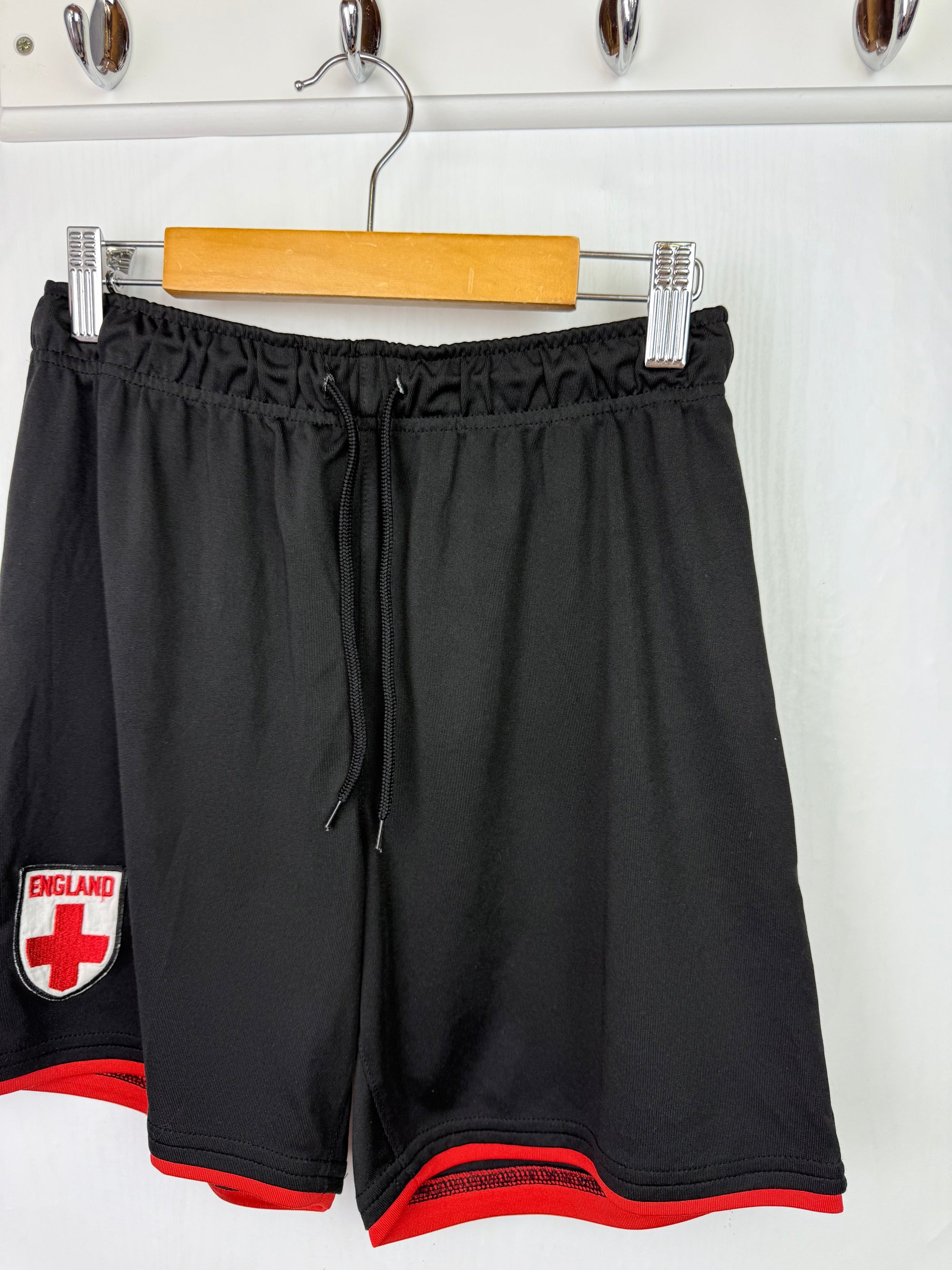 H&M Black England Sports Shorts - Boys 10 - 12 Years - Little Ones Preloved. Second Hand Children's & Preloved Baby, Kids, Girls & Boys Clothes. UK online
