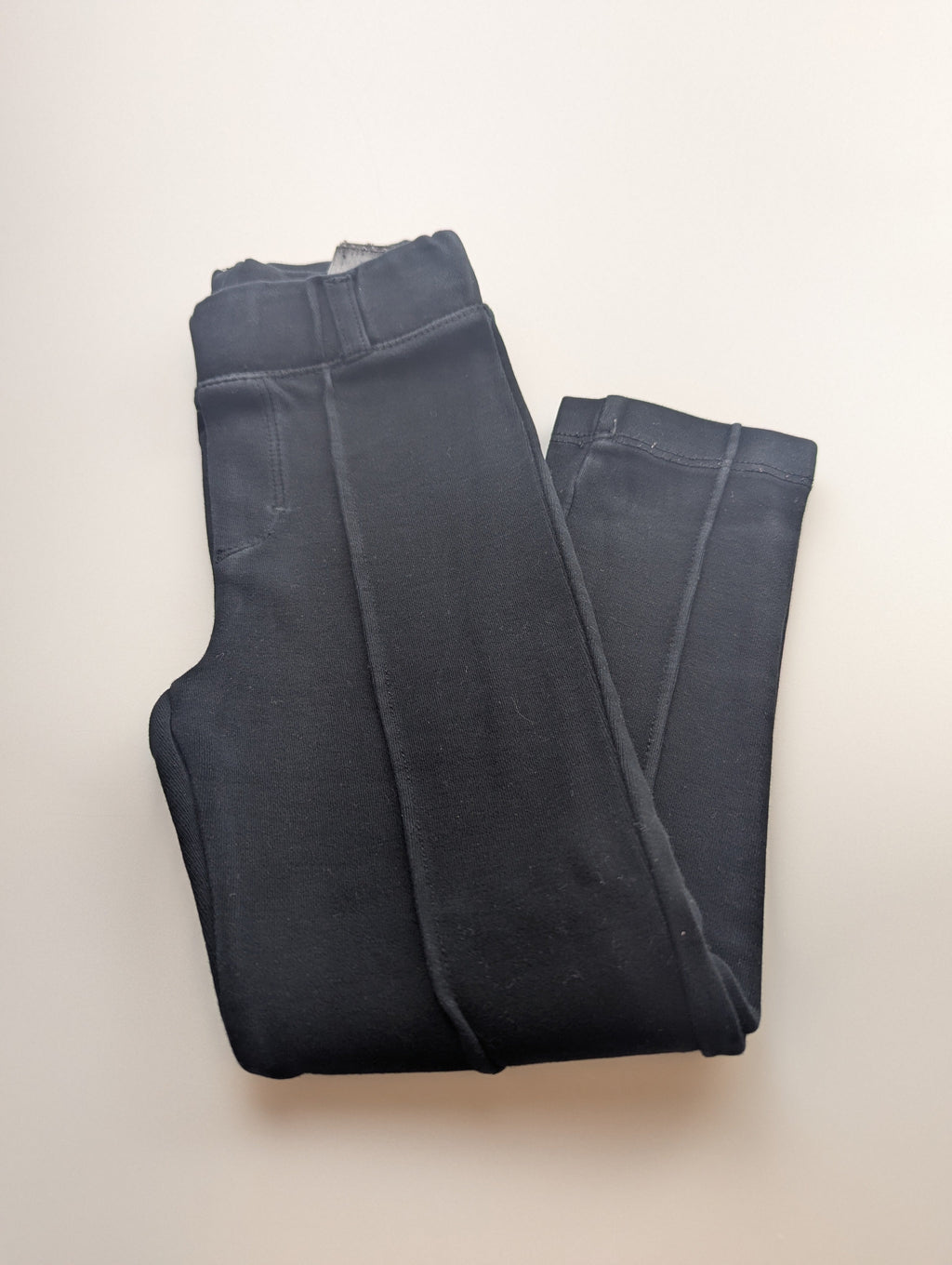 H&M Black Leggings - Girls 3 - 4 Years - Little Ones Preloved. Second Hand Children's & Preloved Baby, Kids, Girls & Boys Clothes. UK online