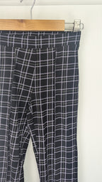 H&M Checked Flare Split Leggings - Girls 8 - 10 Years - Little Ones Preloved. Second Hand Children's & Preloved Baby, Kids, Girls & Boys Clothes. UK online