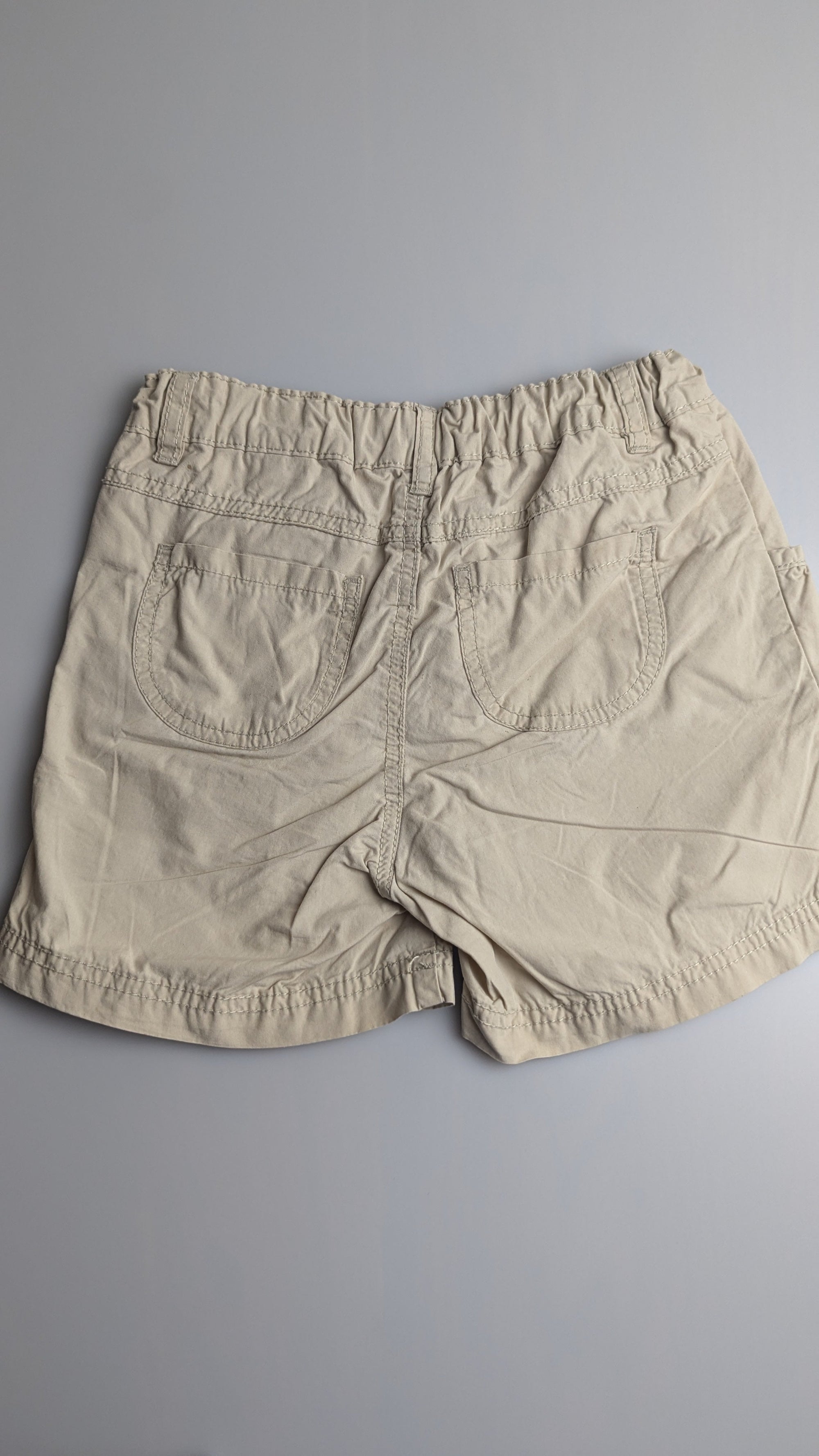 H&M Cotton Beige Shorts - Girls 7 - 8 Years - Little Ones Preloved. Second Hand Children's & Preloved Baby, Kids, Girls & Boys Clothes. UK online