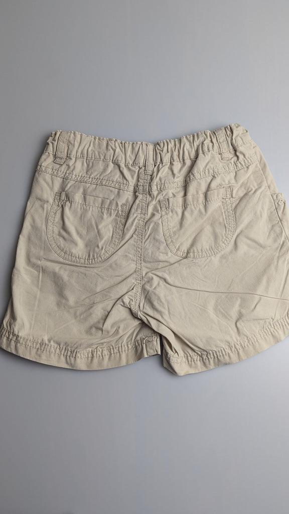 H&M Cotton Beige Shorts - Girls 7-8 Years H&M Used, Preloved, Preworn & Second Hand Baby, Kids & Children's Clothing UK Online. Cheap affordable. Brands including Next, Joules, Nutmeg Morrisons, TU, F&F, H&M.