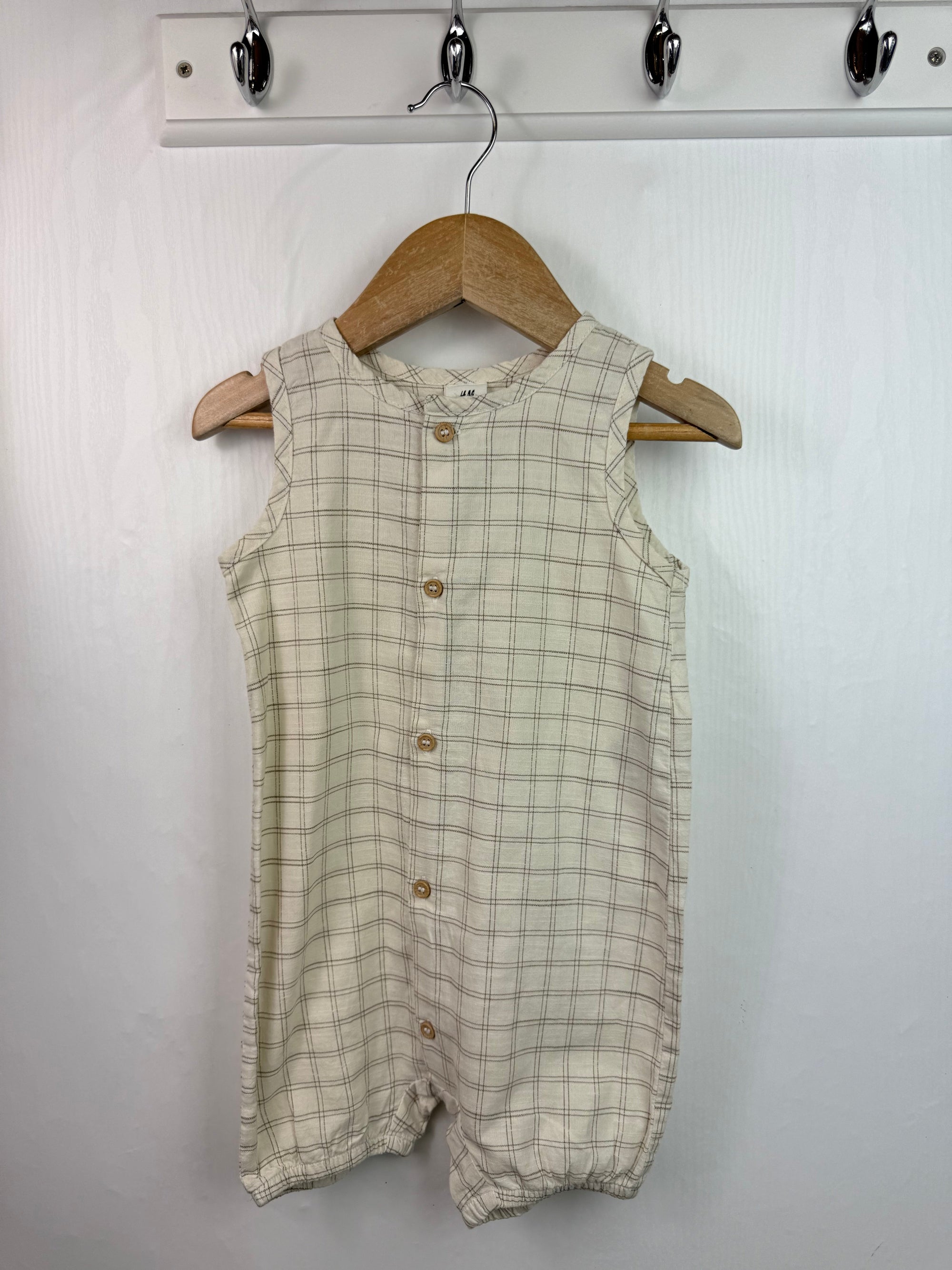 H&M Cotton Plaid Romper - Baby Boys 9 - 12 Months - Little Ones Preloved. Second Hand Children's & Preloved Baby, Kids, Girls & Boys Clothes. UK online