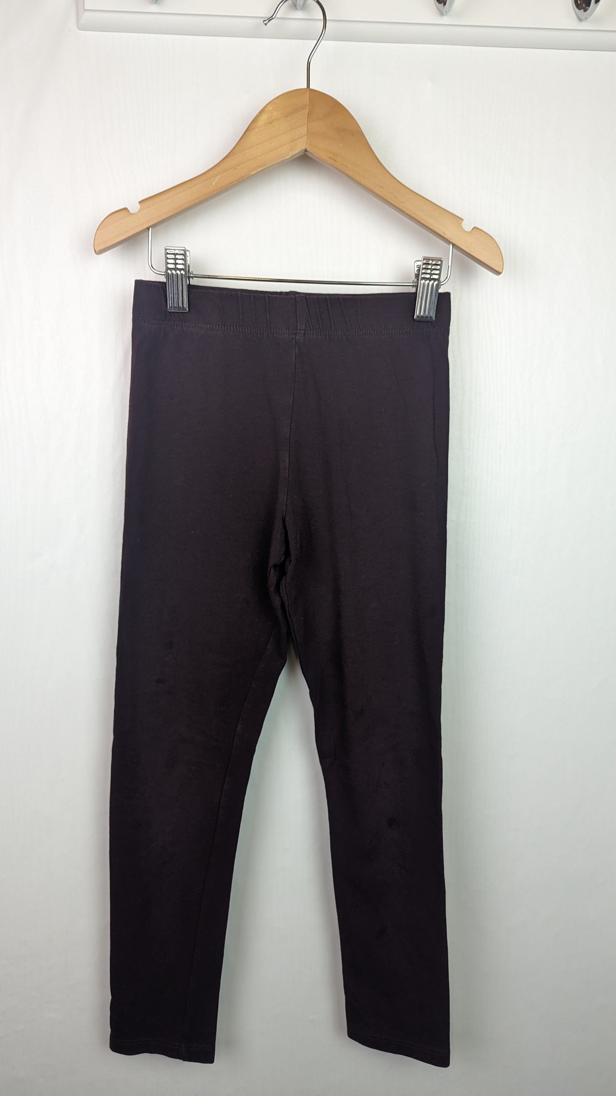 H&M Dark Burgundy Leggings - Girls 8 - 9 Years - Little Ones Preloved. Second Hand Children's & Preloved Baby, Kids, Girls & Boys Clothes. UK online