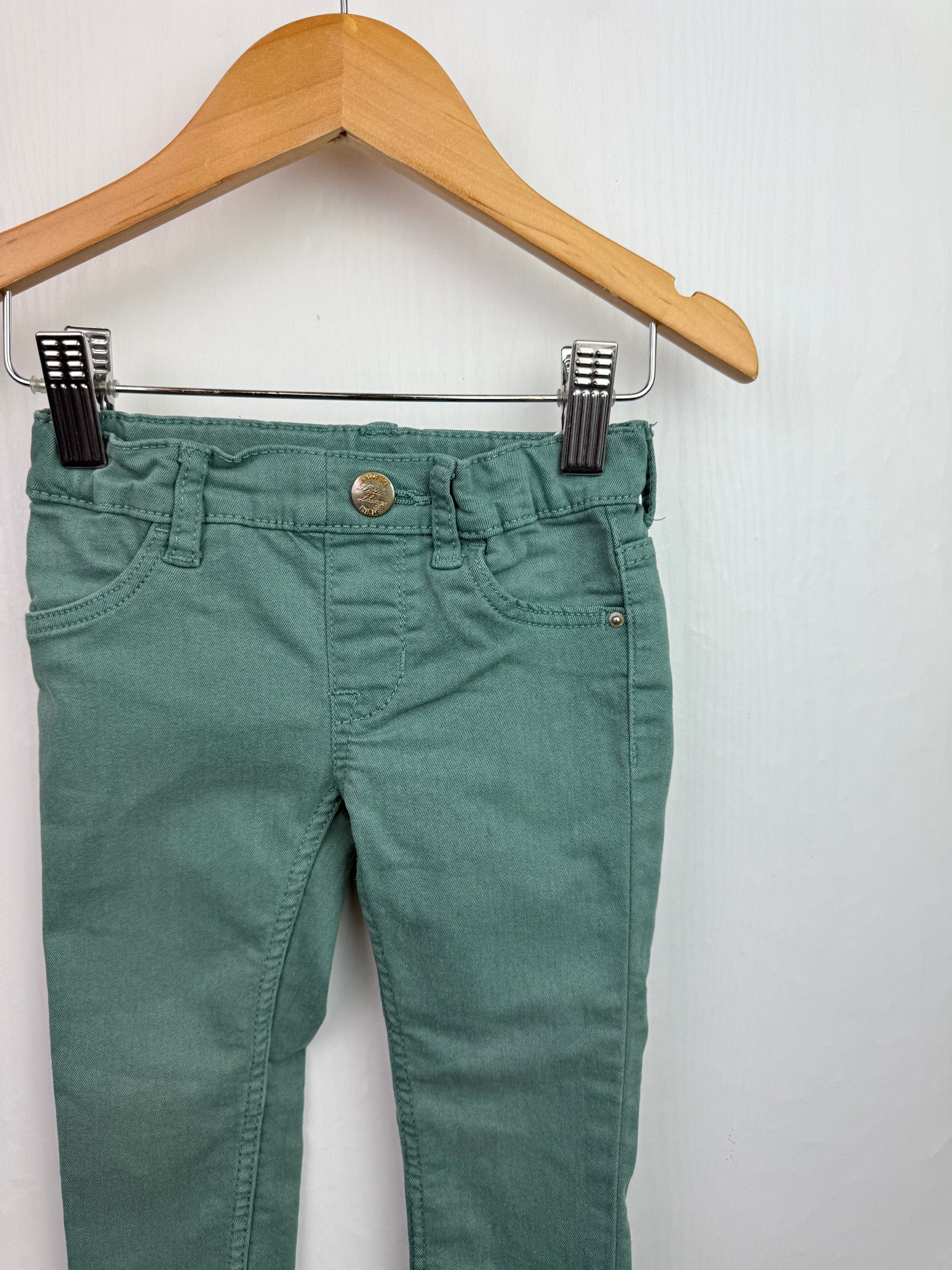 H&M Green Stretchy Jeans - Boys 18 - 24 Months - Little Ones Preloved. Second Hand Children's & Preloved Baby, Kids, Girls & Boys Clothes. UK online