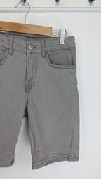 H&M Grey Denim Shorts - Boys 10 - 11 Years - Little Ones Preloved. Second Hand Children's & Preloved Baby, Kids, Girls & Boys Clothes. UK online
