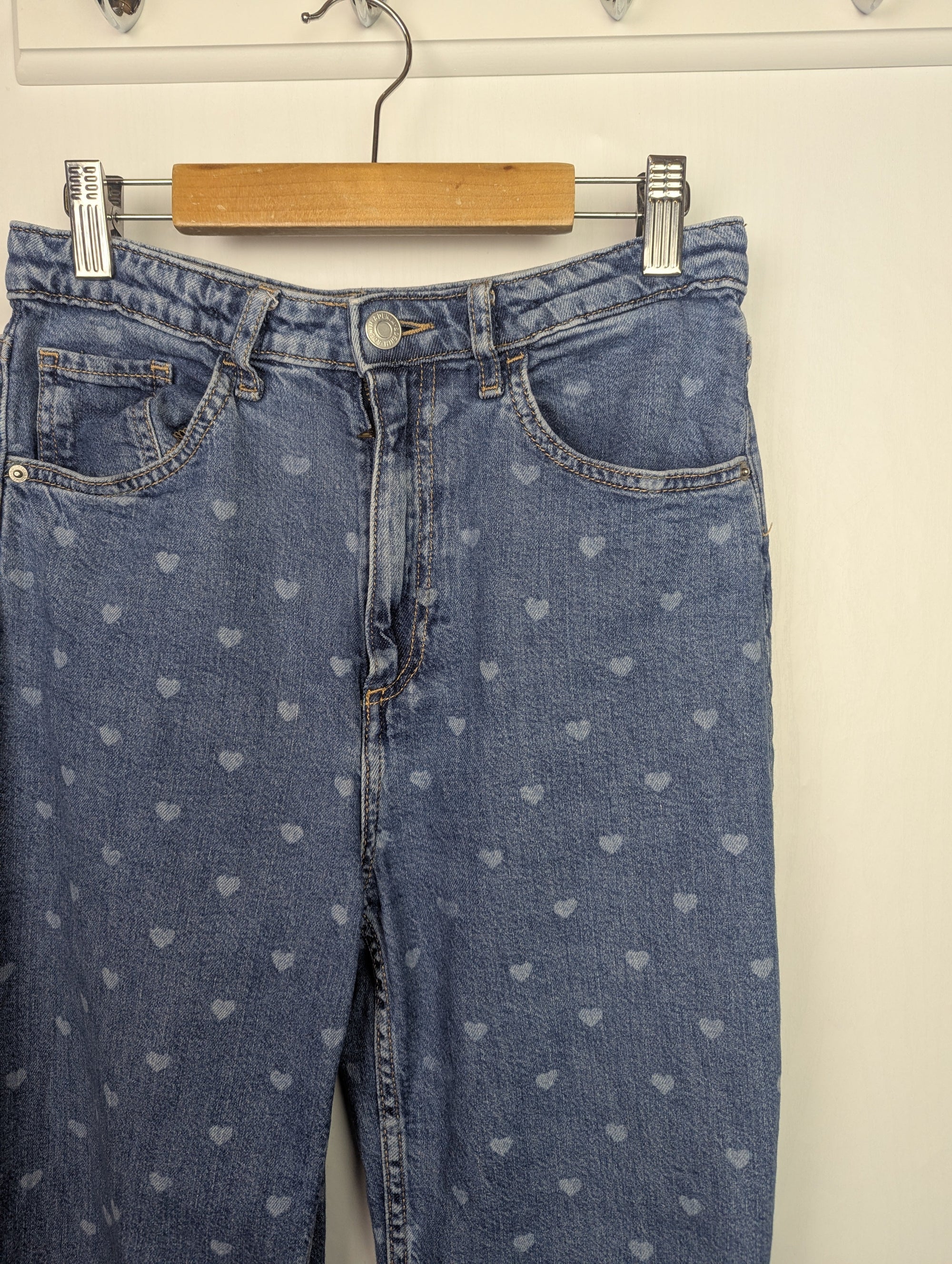 H&M Heart Wide Leg Denim Jeans - Girls 13 - 14 Years - Little Ones Preloved. Second Hand Children's & Preloved Baby, Kids, Girls & Boys Clothes. UK online