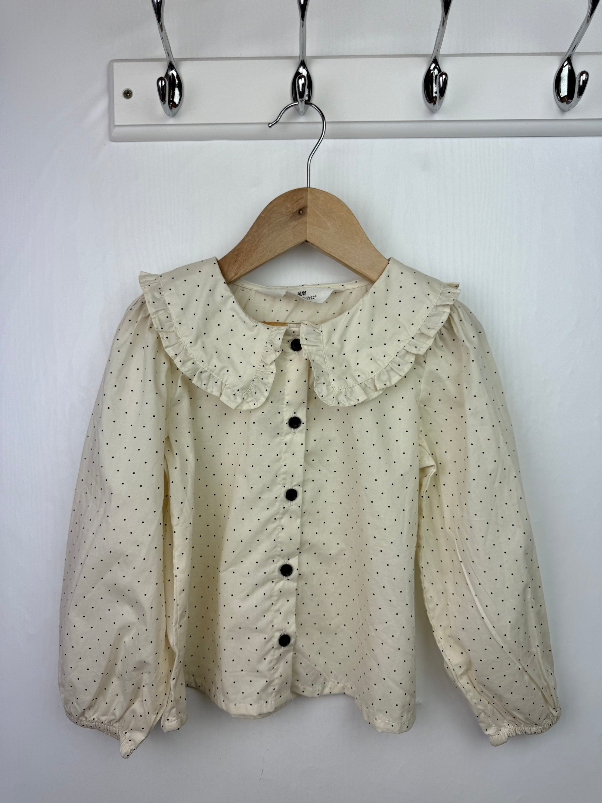 H&M Long Sleeve Ruffle Shirt - Girls 4 - 5 Years - Little Ones Preloved. Second Hand Children's & Preloved Baby, Kids, Girls & Boys Clothes. UK online