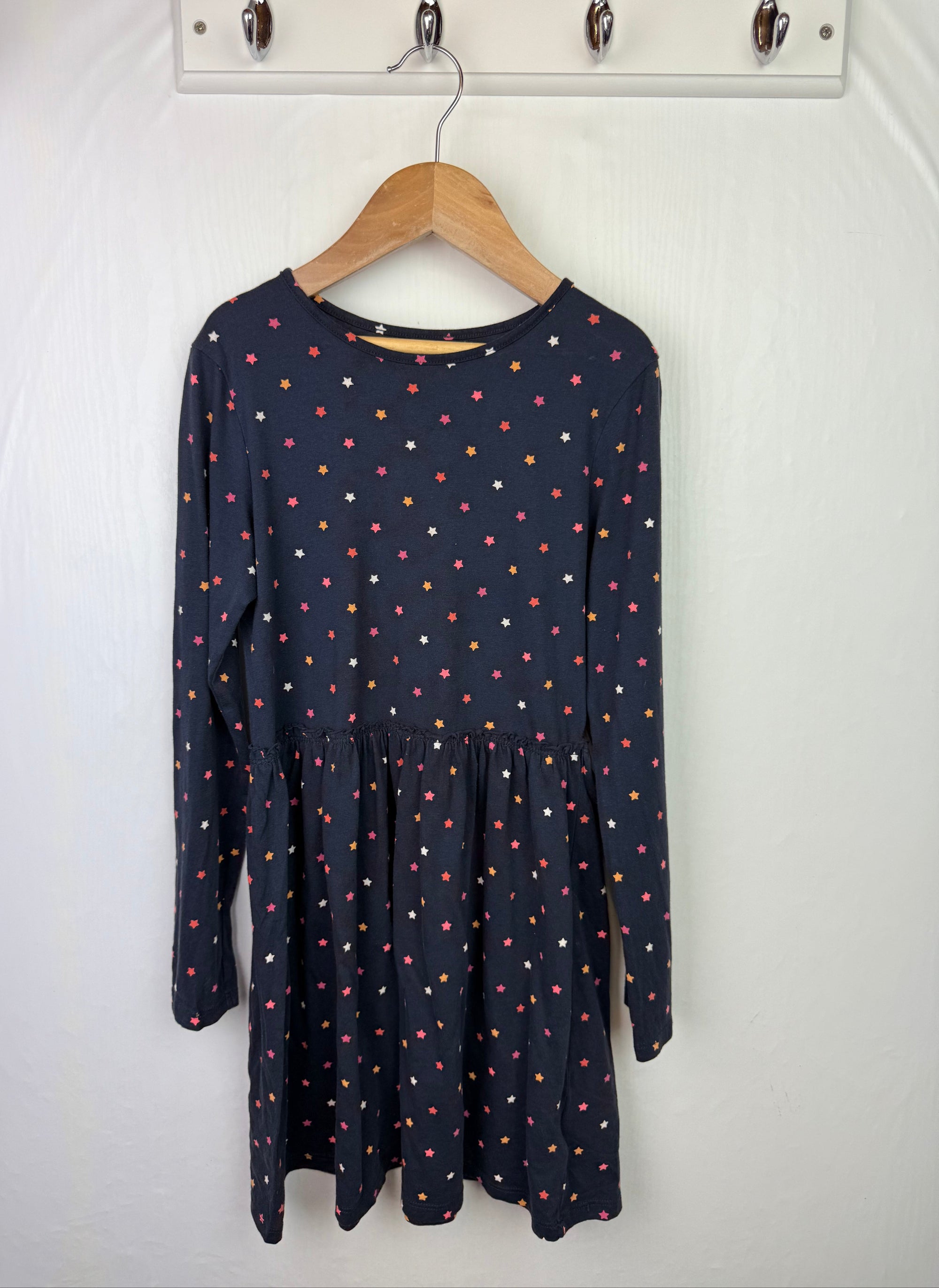 H&M Navy Star Long Sleeve Dress - Girls 8 - 10 Years - Little Ones Preloved. Second Hand Children's & Preloved Baby, Kids, Girls & Boys Clothes. UK online