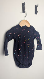 H&M Navy Stars Long Sleeve Bodysuit - Girls 4 - 6 Months - Little Ones Preloved. Second Hand Children's & Preloved Baby, Kids, Girls & Boys Clothes. UK online