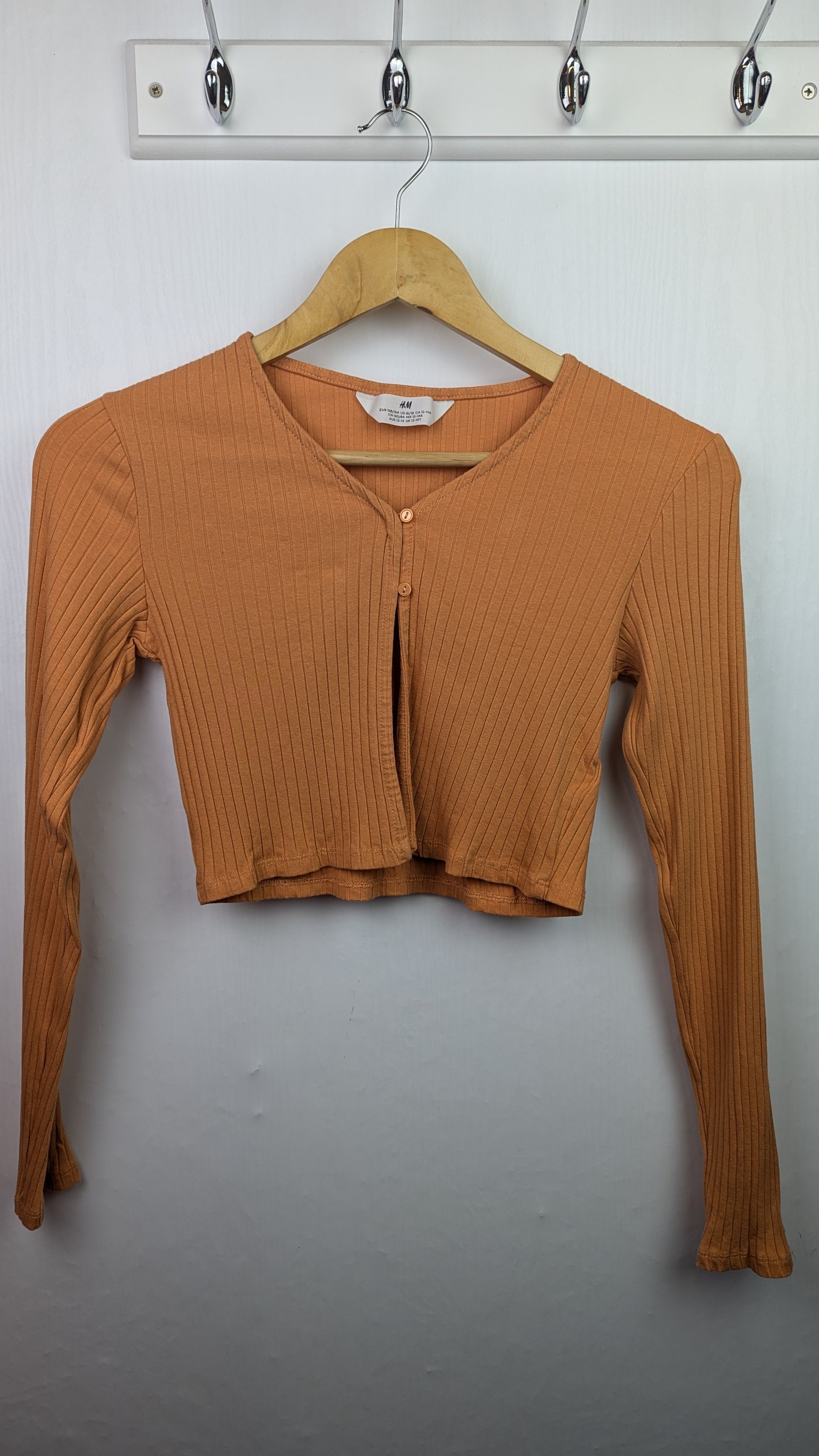 H&M Orange Cropped Cardigan - Girls 12 - 14 Years - Little Ones Preloved. Second Hand Children's & Preloved Baby, Kids, Girls & Boys Clothes. UK online