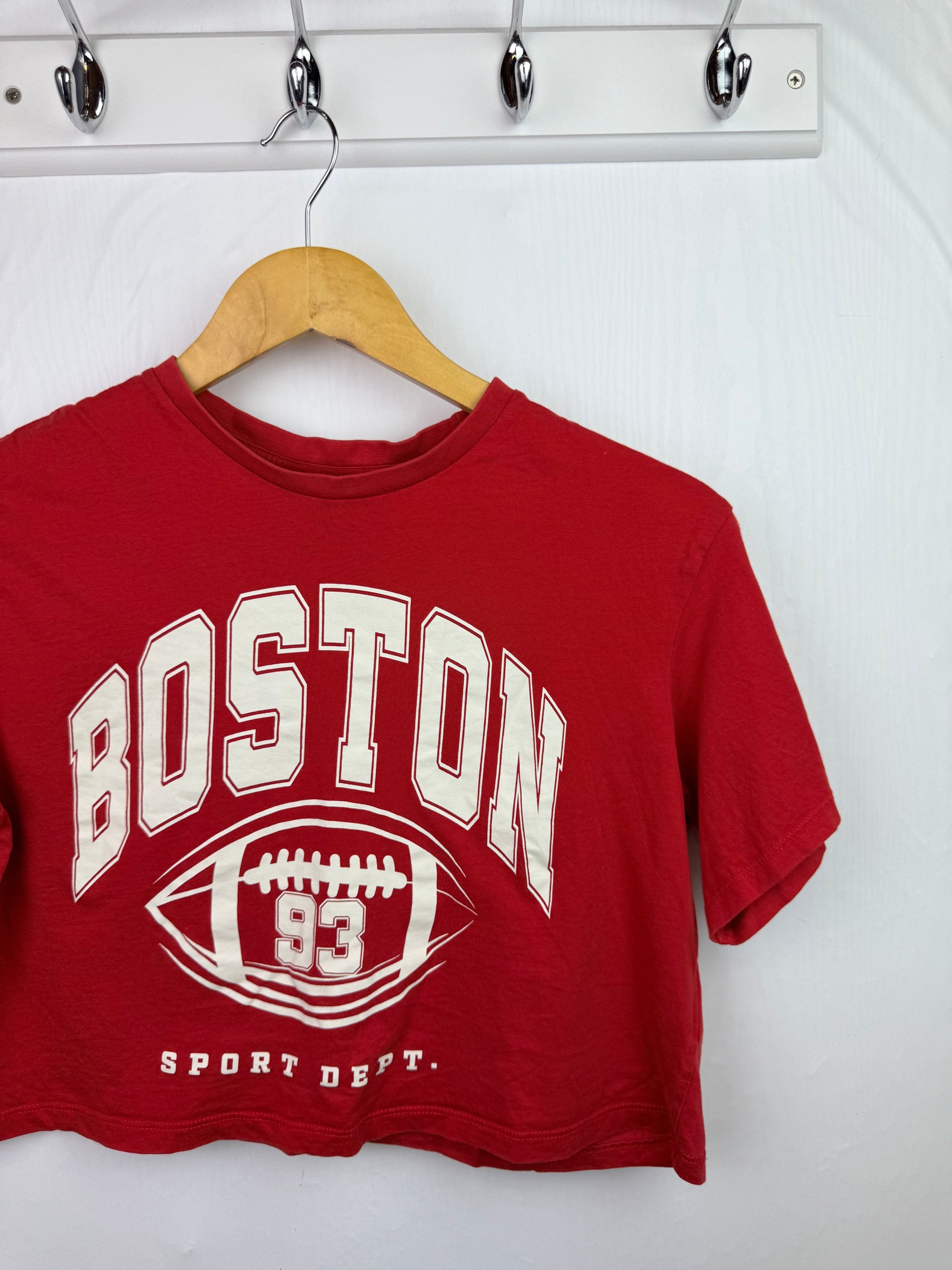 H&M Red Boston Crop Top - Girls 12 - 14 Years - Little Ones Preloved. Second Hand Children's & Preloved Baby, Kids, Girls & Boys Clothes. UK online