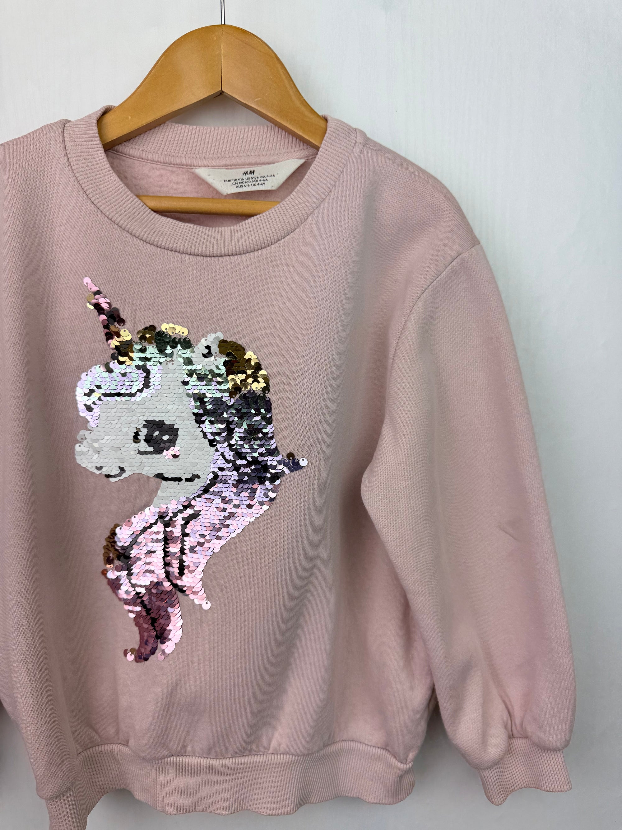 H&M Sequin Unicorn Jumper - Girls 4 - 6 Years - Little Ones Preloved. Second Hand Children's & Preloved Baby, Kids, Girls & Boys Clothes. UK online