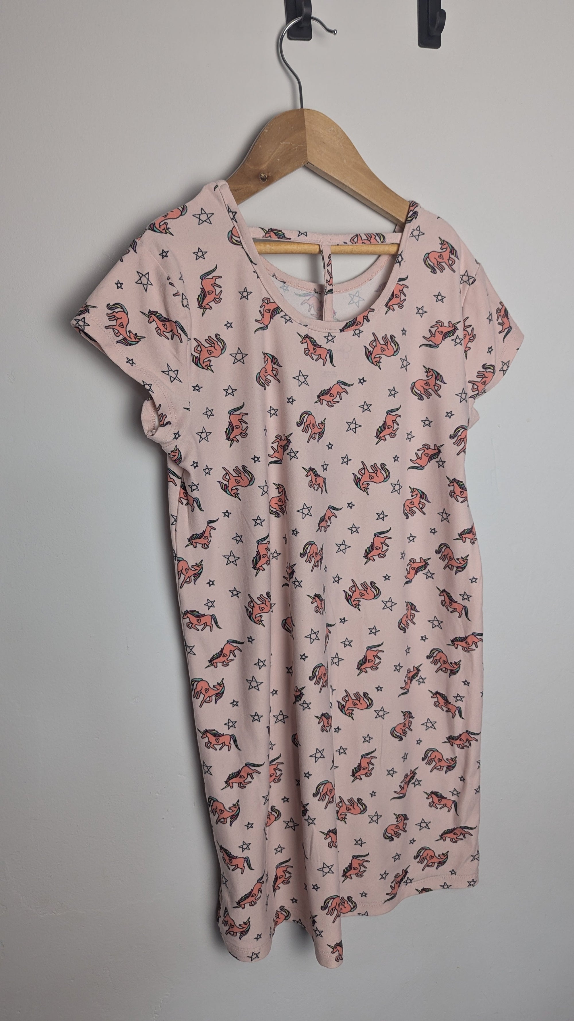 Jessica Simpson Unicorn Pyjama Night Dress - Girls 10-12 Years Little Ones Preloved. Preloved Kids & Children’s Gently Used Clothing. Second Hand Baby, Girls & Boys Clothes. UK Postage