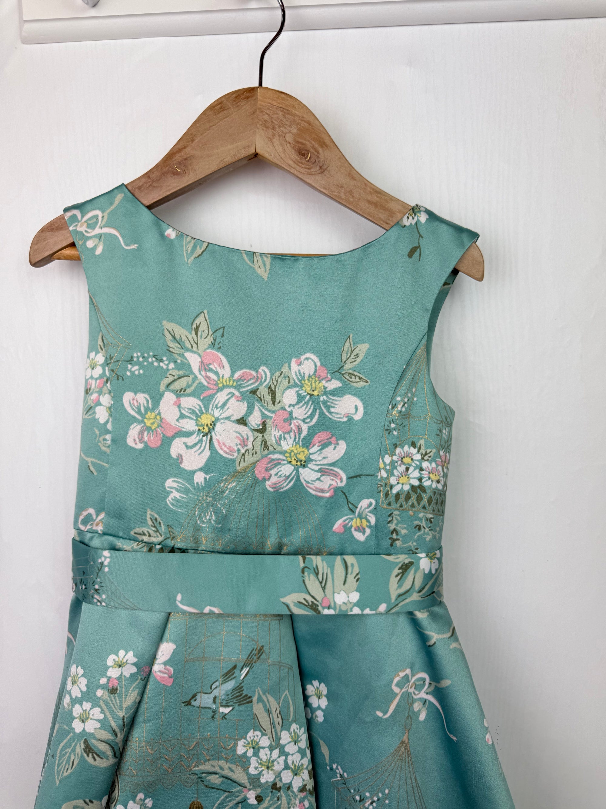 John Lewis Green Floral Dress - Girls 3 Years - Little Ones Preloved. Second Hand Children's & Preloved Baby, Kids, Girls & Boys Clothes. UK online