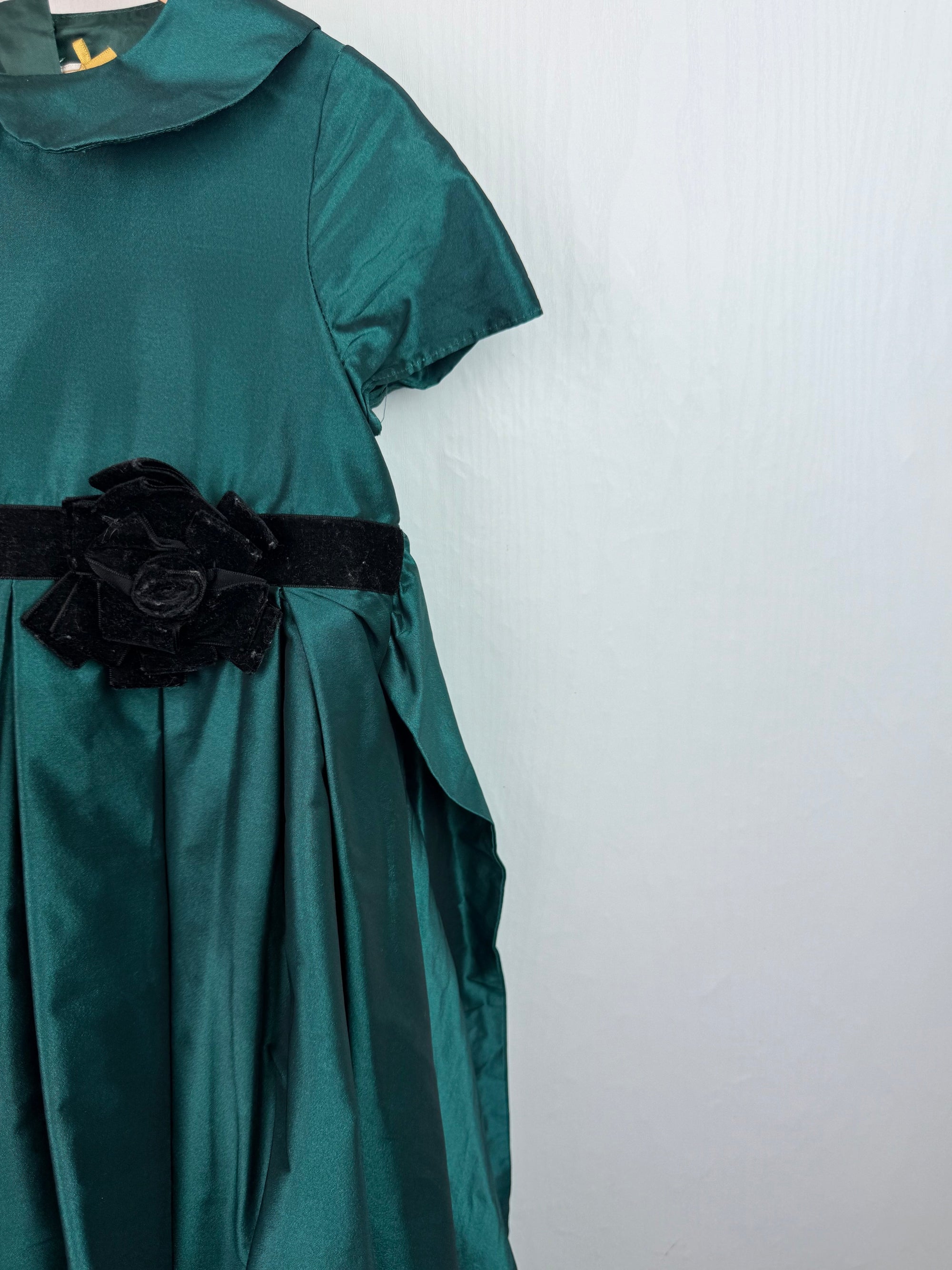 John Lewis Green Party Dress - Girls 3 Years - Little Ones Preloved. Second Hand Children's & Preloved Baby, Kids, Girls & Boys Clothes. UK online