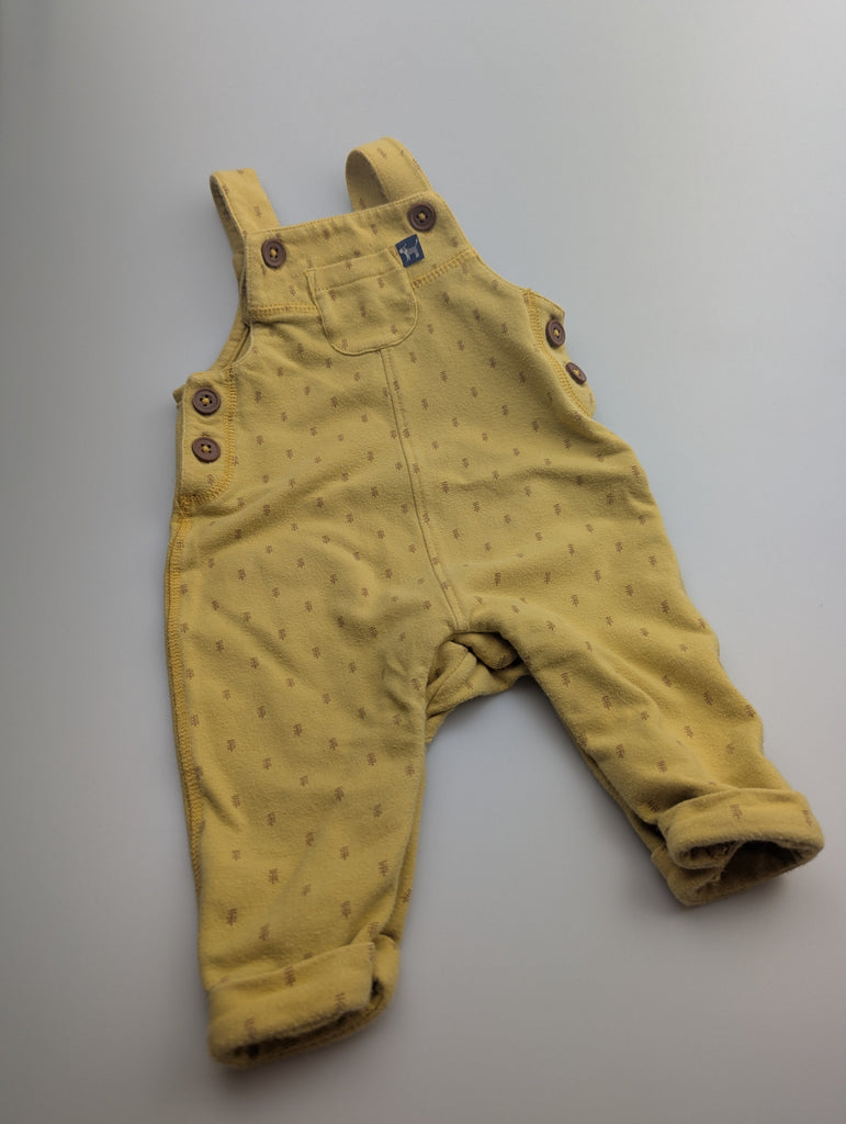 John Lewis Mustard Romper - Boys 0-3 Months Little Ones Preloved Used, Preloved, Preworn Baby, Girls & Boys Clothes. Kids & Children's second hand Clothing UK Online. Cheap affordable. Brands including Next, Joules, Nutmeg Morrisons, TU, F&F, H&M.