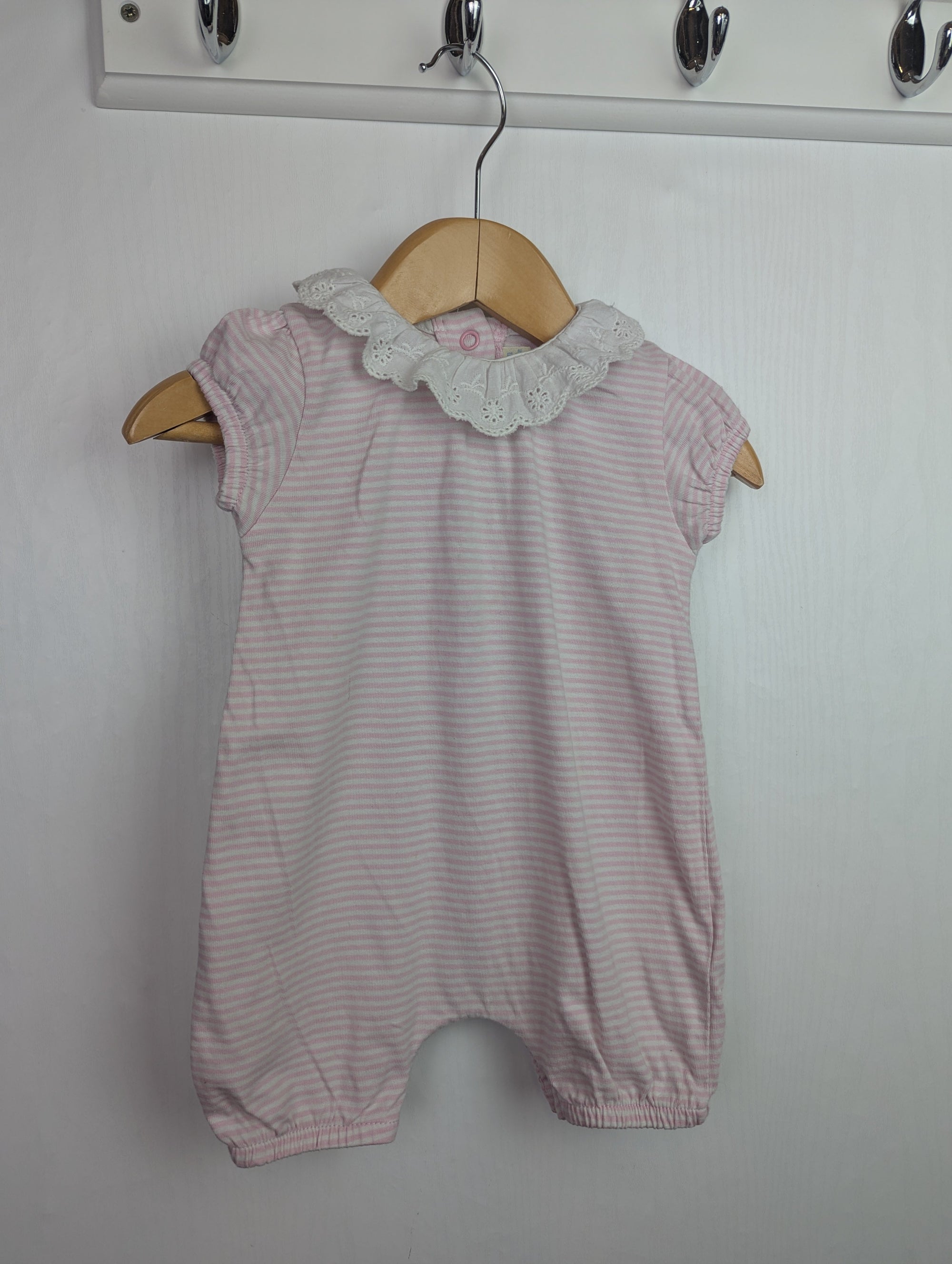 Jojo Maman Bebe Pink Romper - Girls 0 - 3 Months - Little Ones Preloved. Second Hand Children's & Preloved Baby, Kids, Girls & Boys Clothes. UK online