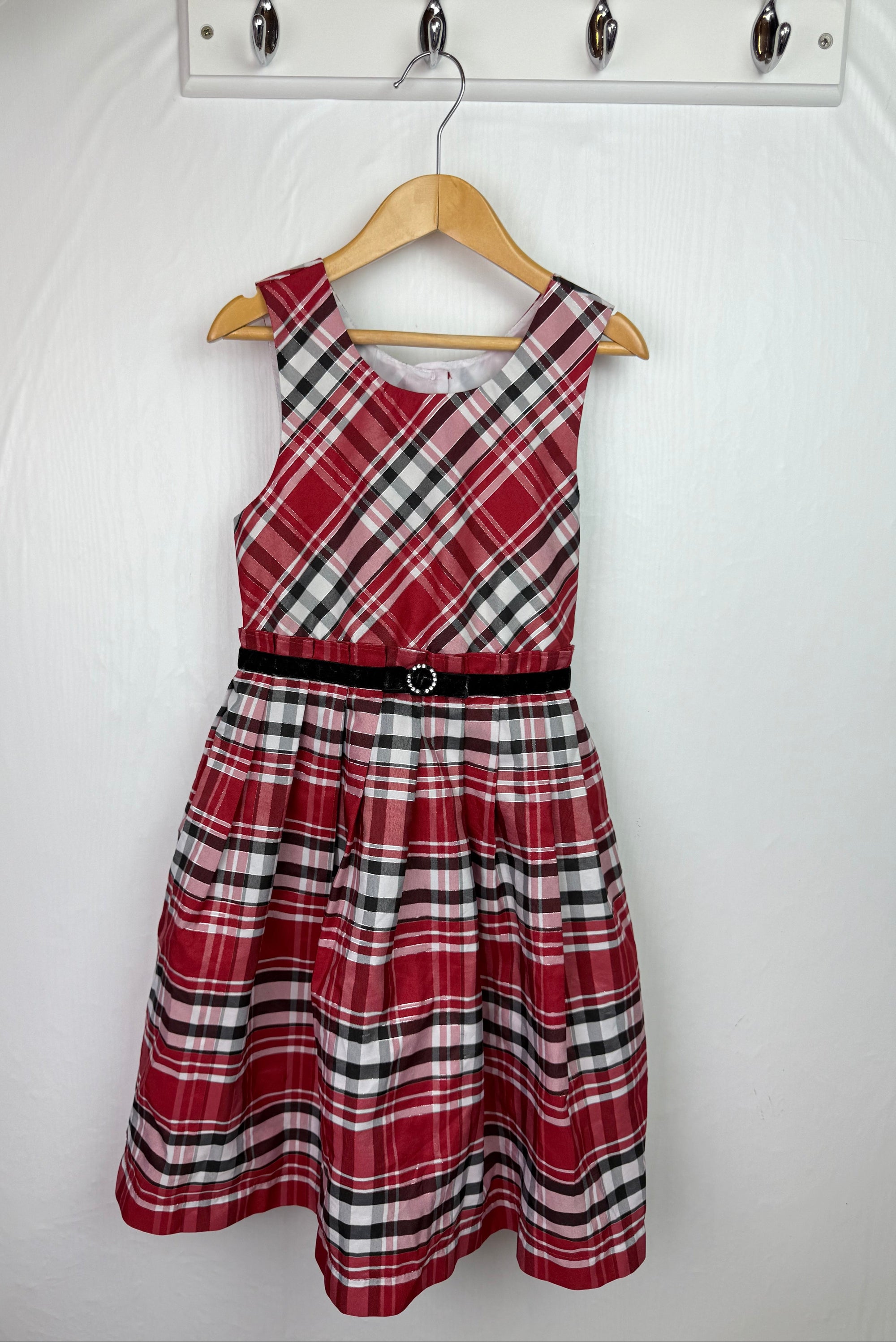 Jona Michelle Red Plaid Dress - Girls 6 Years - Little Ones Preloved. Second Hand Children's & Preloved Baby, Kids, Girls & Boys Clothes. UK online