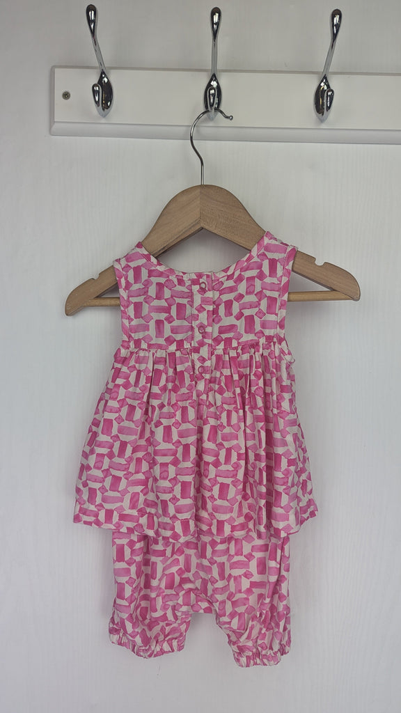 Joules Pink Squares Romper - Girls 3-6 Months Joules Used, Preloved, Preworn & Second Hand Baby, Kids & Children's Clothing UK Online. Cheap affordable. Brands including Next, Joules, Nutmeg Morrisons, TU, F&F, H&M.