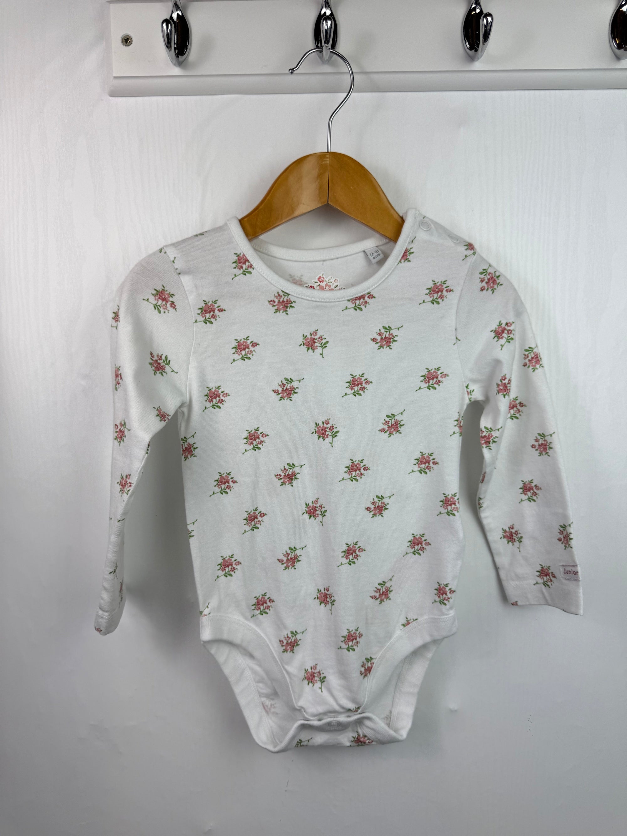 Junior Jasper Conran Bodysuit - Girls 12 - 18 Months - Little Ones Preloved. Second Hand Children's & Preloved Baby, Kids, Girls & Boys Clothes. UK online