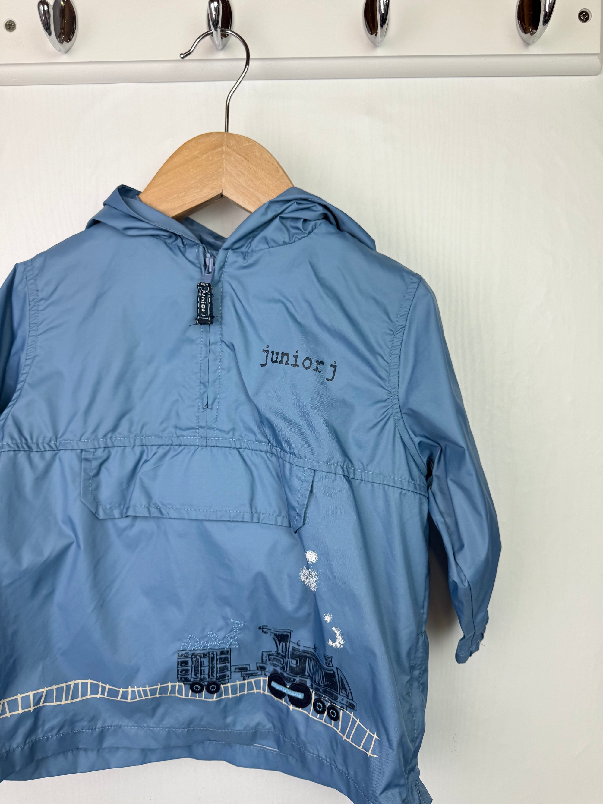 Junior Jasper Conran Rain Jacket - Boys 9 - 12 Months - Little Ones Preloved. Second Hand Children's & Preloved Baby, Kids, Girls & Boys Clothes. UK online